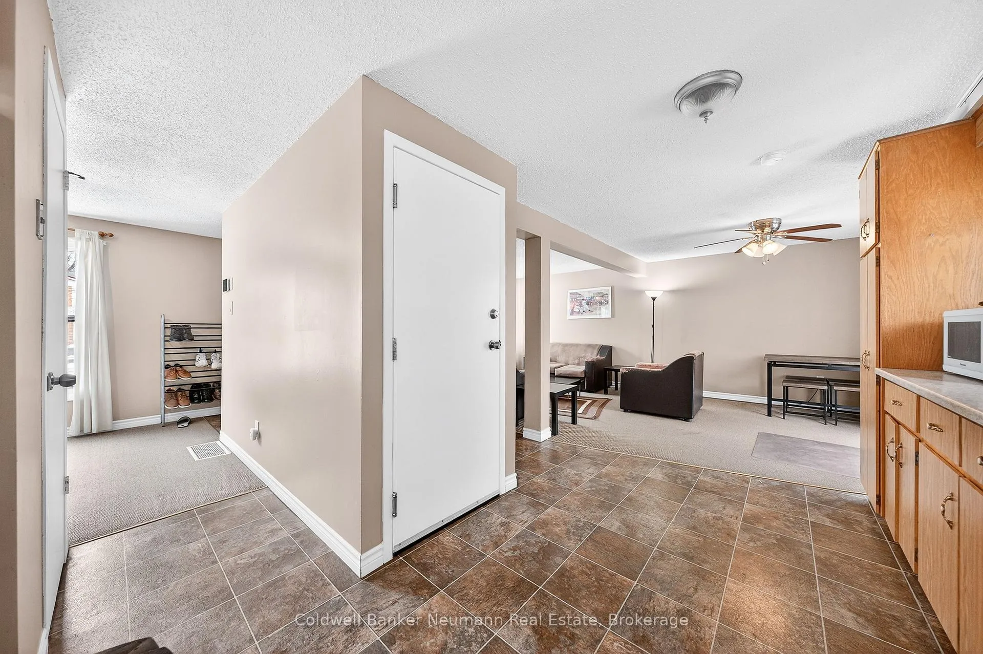 Photo 12 of 25 Briarlea Road, Guelph, Kortright West — HOMEH