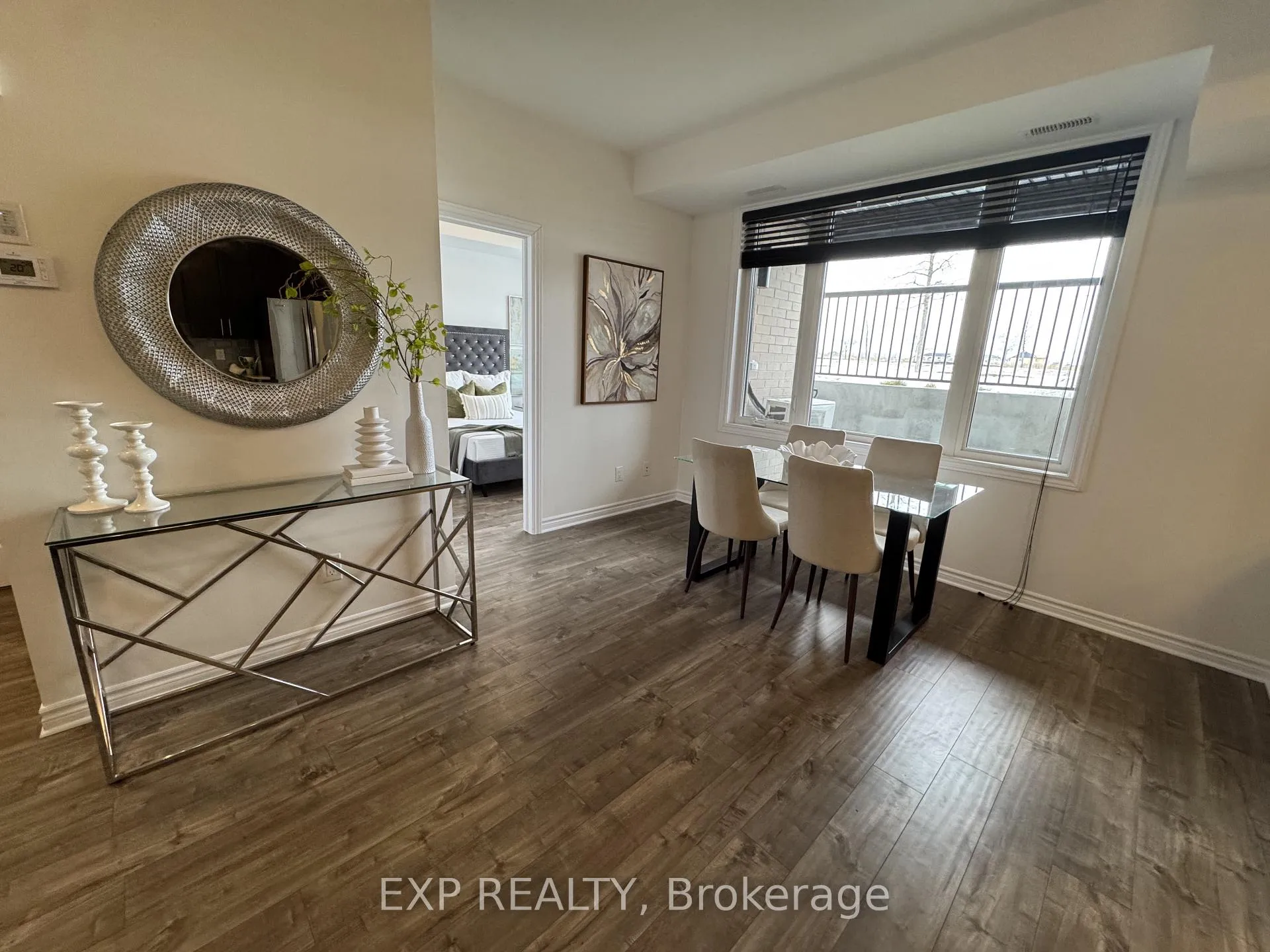 Photo 4 of Unit L, 50 Jaguar Private, Ottawa, Kanata - Emerald Meadows/Trailwest — HOMEH