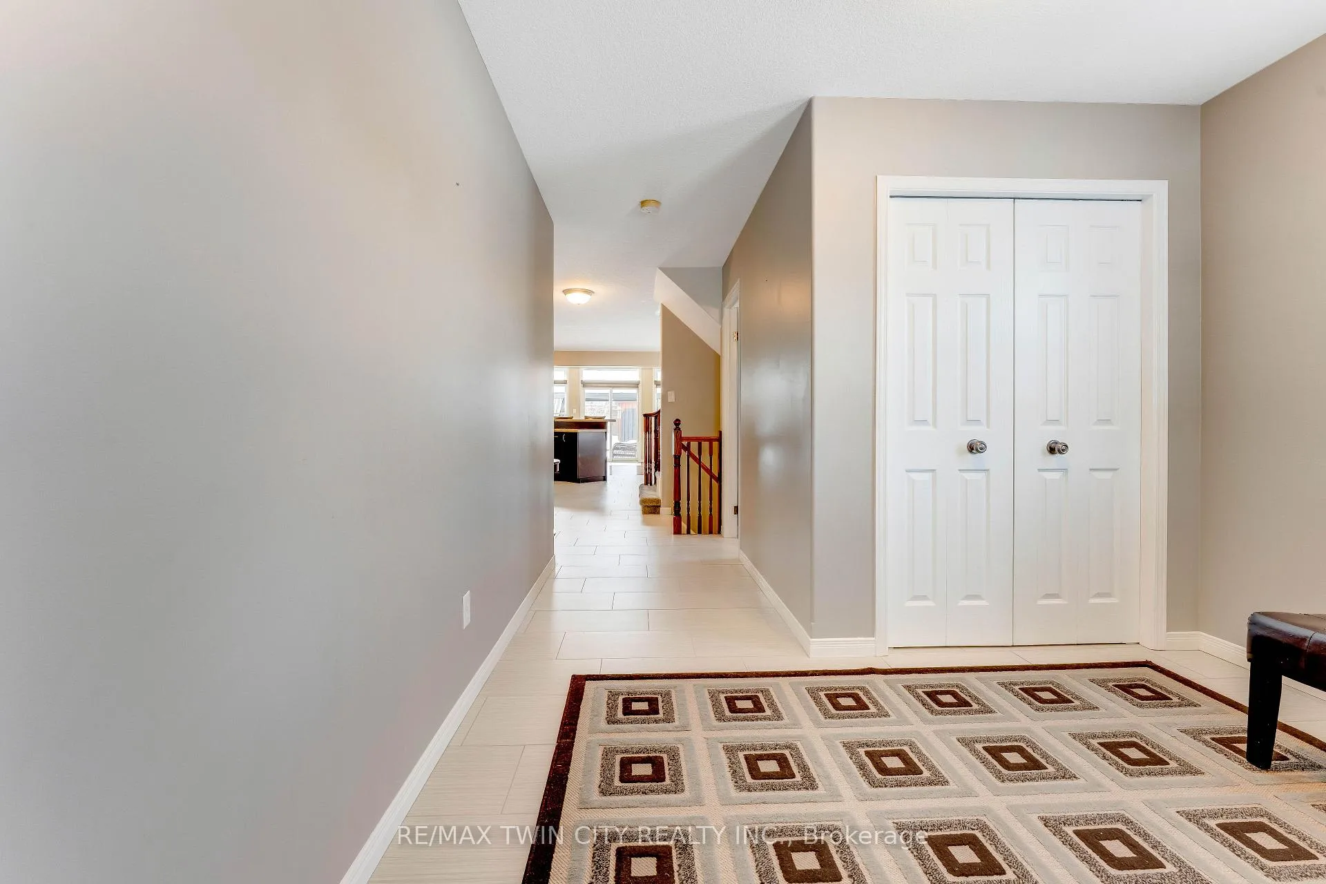 Photo 12 of 505 Snowdrop Court, Kitchener — HOMEH