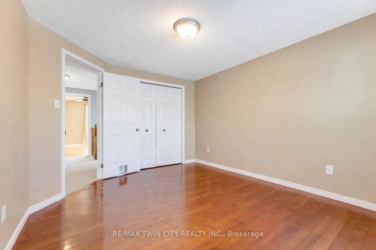 Photo 22 of 505 Snowdrop Court, Kitchener — HOMEH