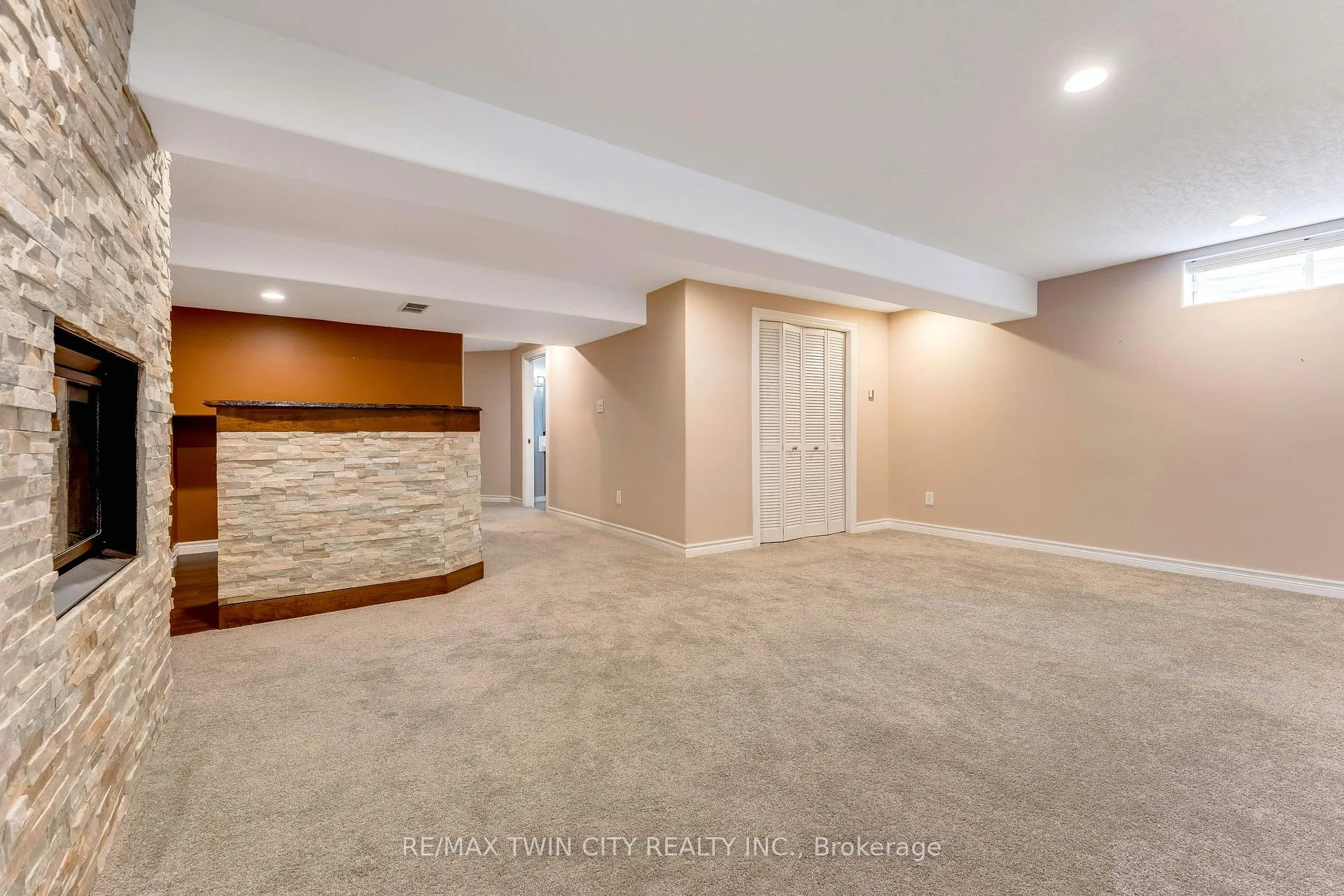 Photo 30 of 505 Snowdrop Court, Kitchener — HOMEH