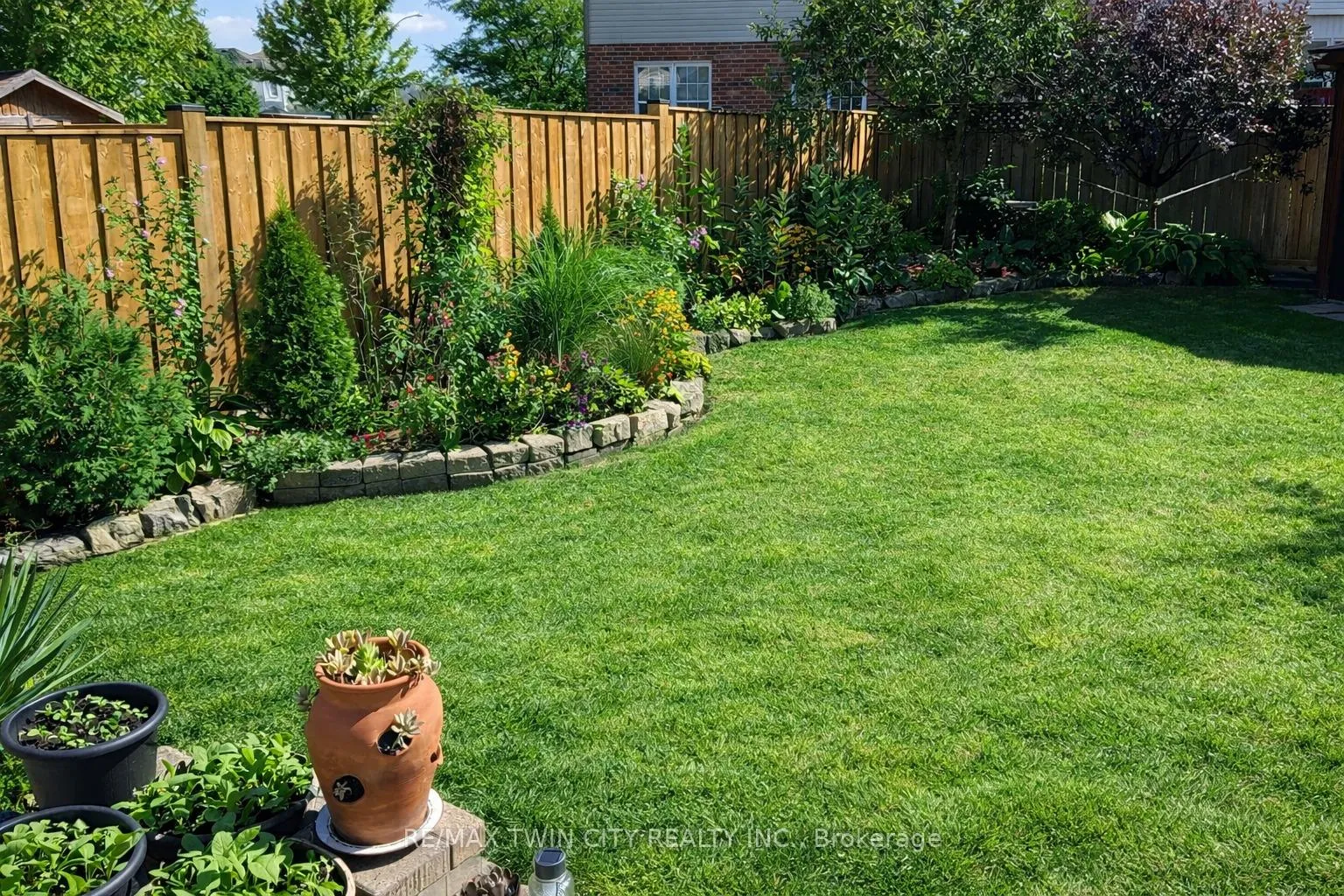 Photo 41 of 505 Snowdrop Court, Kitchener — HOMEH