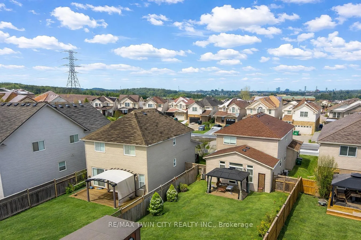 Photo 44 of 505 Snowdrop Court, Kitchener — HOMEH