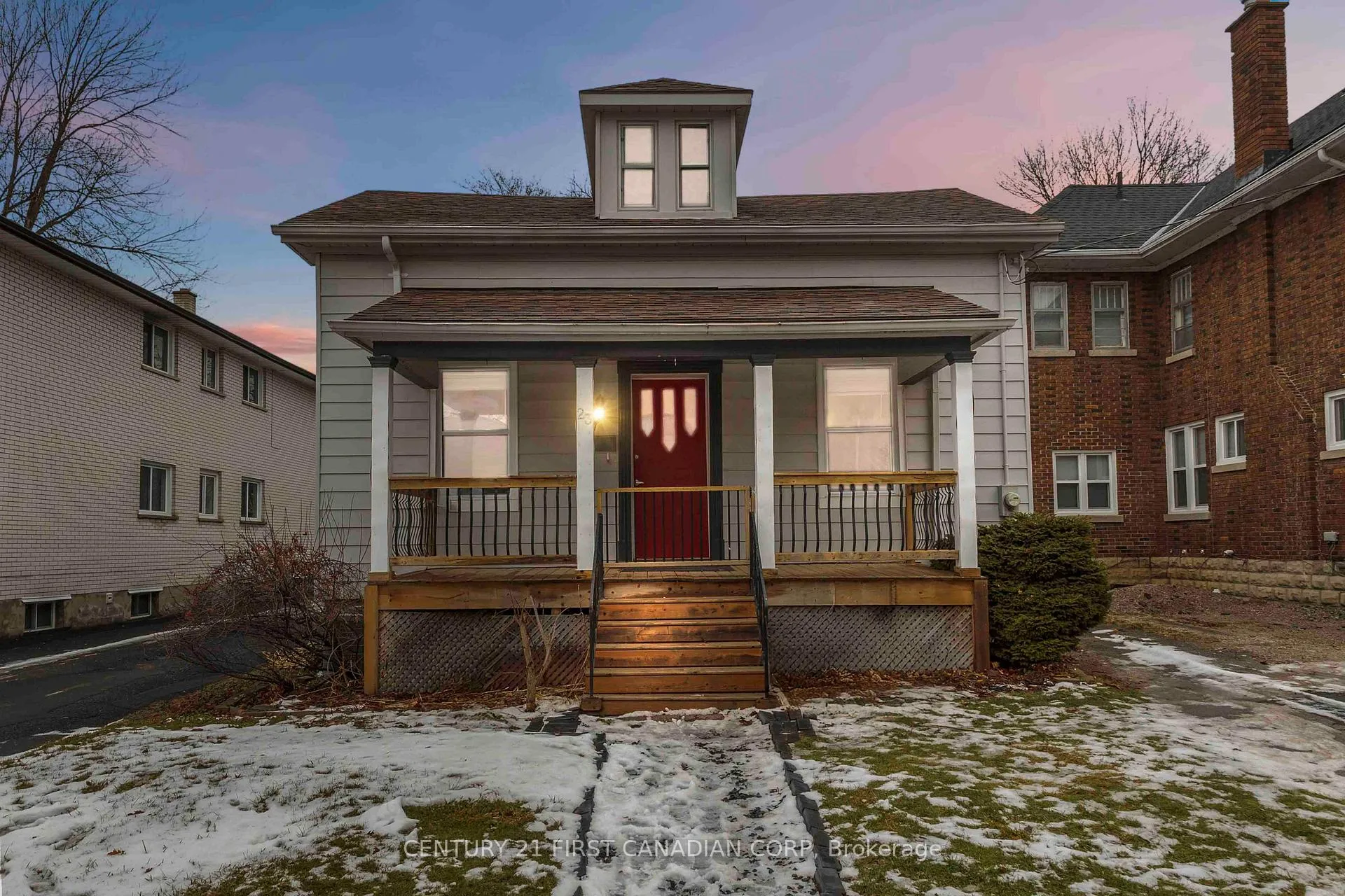 Photo 3 of 23 Mitchell Street, St. Thomas — HOMEH