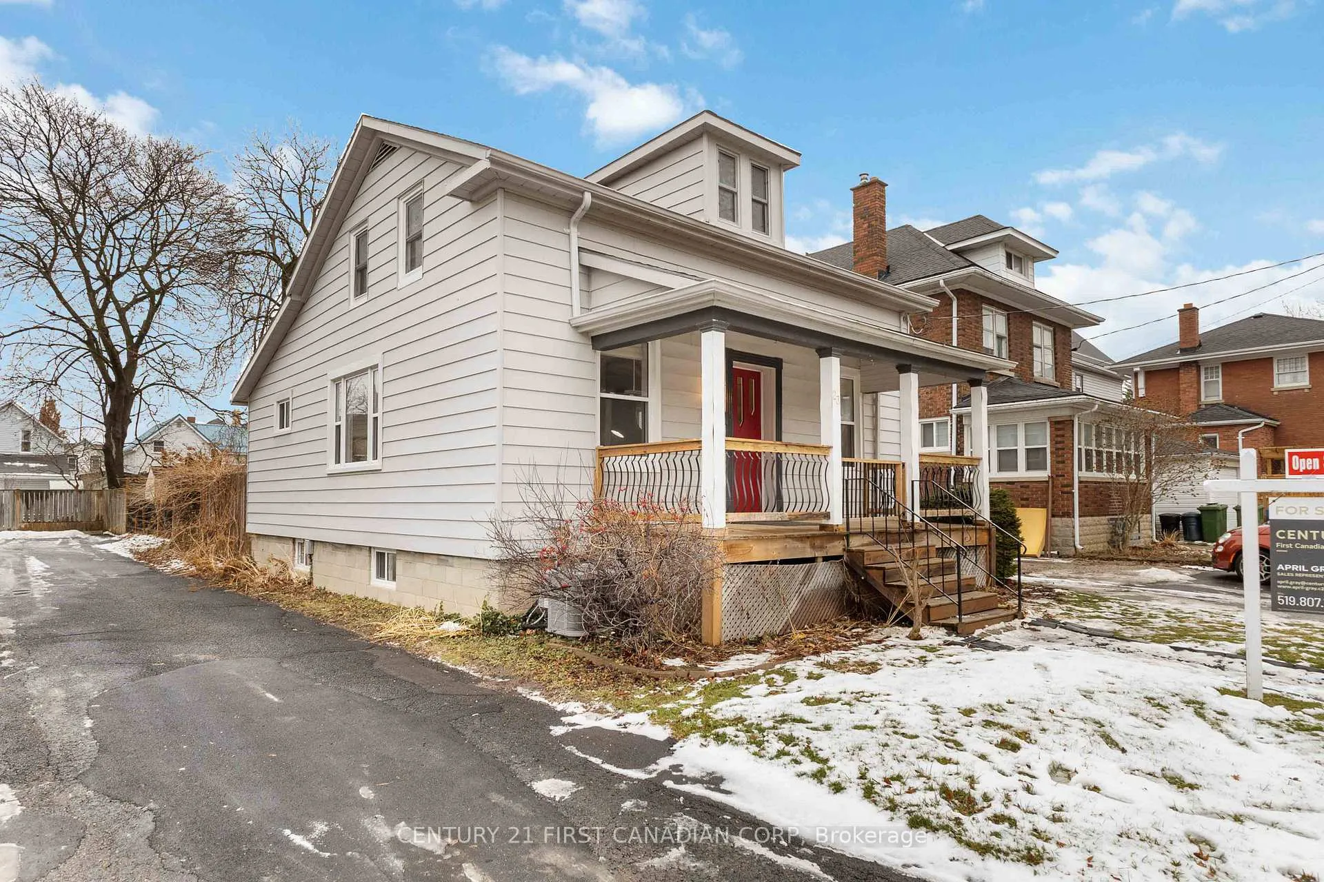 Photo 5 of 23 Mitchell Street, St. Thomas — HOMEH