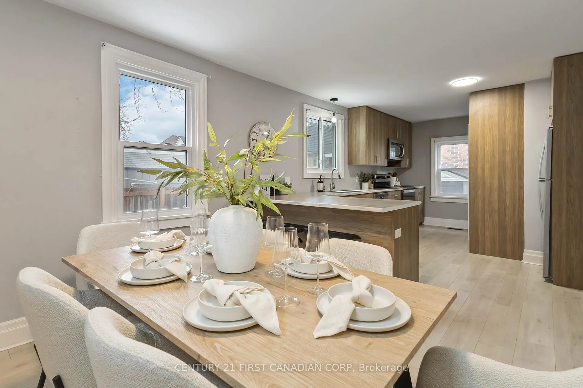 Photo 11 of 23 Mitchell Street, St. Thomas — HOMEH