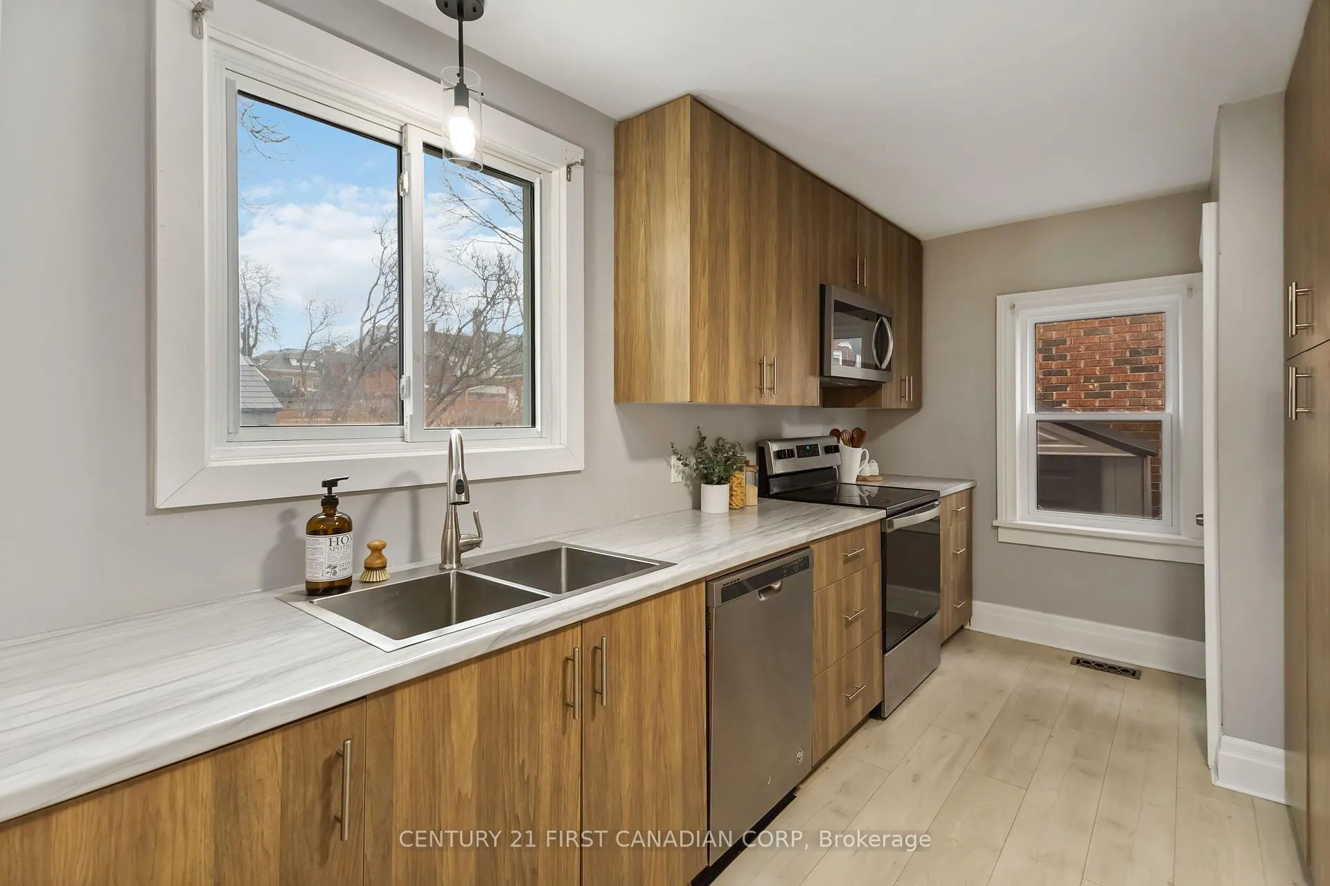 Photo 13 of 23 Mitchell Street, St. Thomas — HOMEH