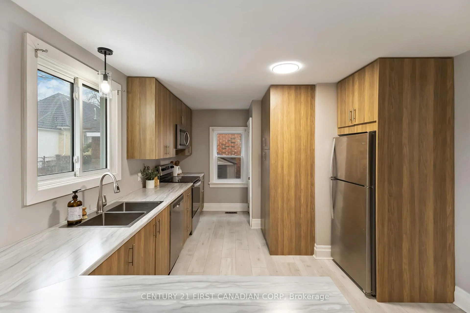 Photo 14 of 23 Mitchell Street, St. Thomas — HOMEH