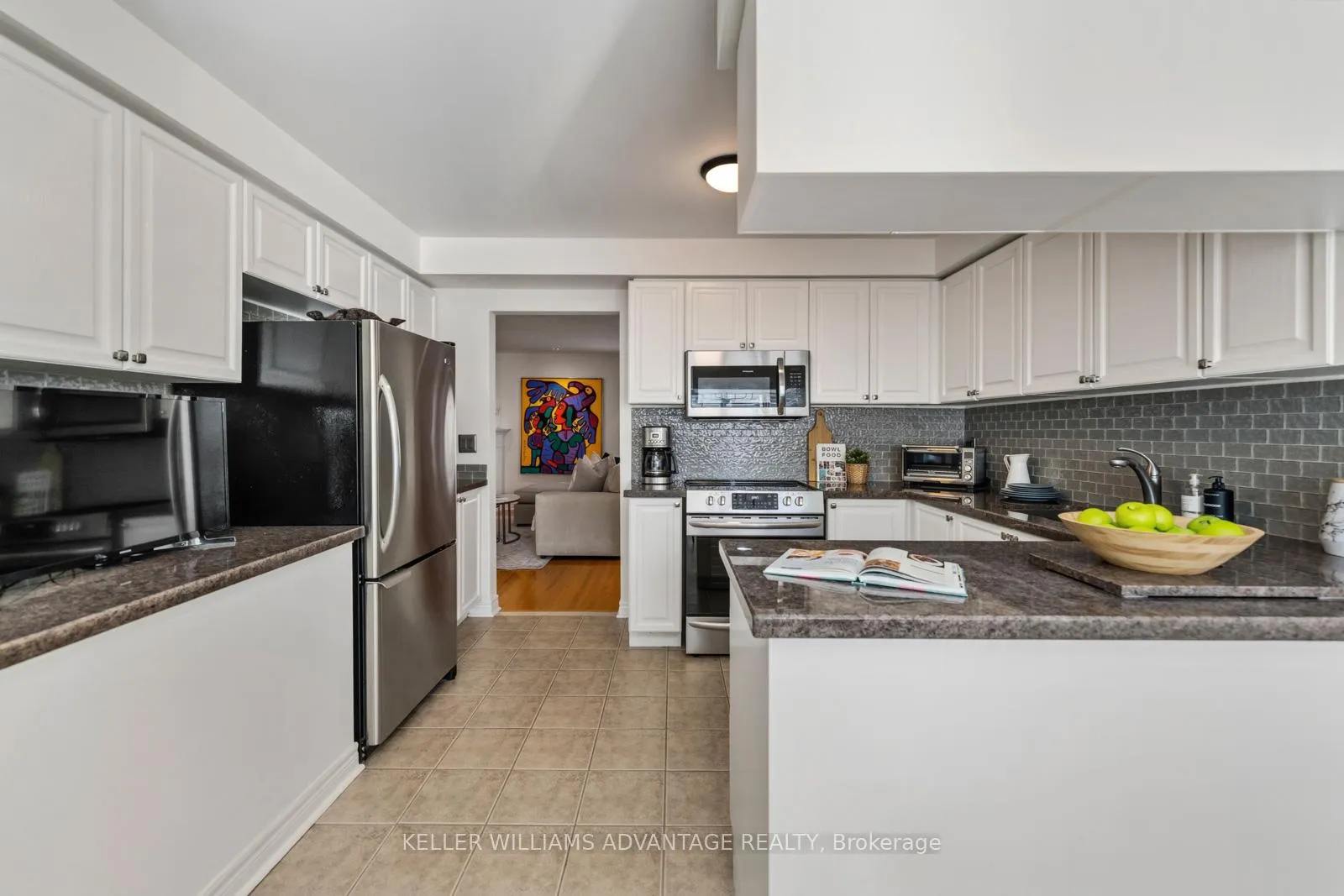 Photo 15 of 14 Fitzgerald Mews, Toronto, Woodbine Corridor — HOMEH