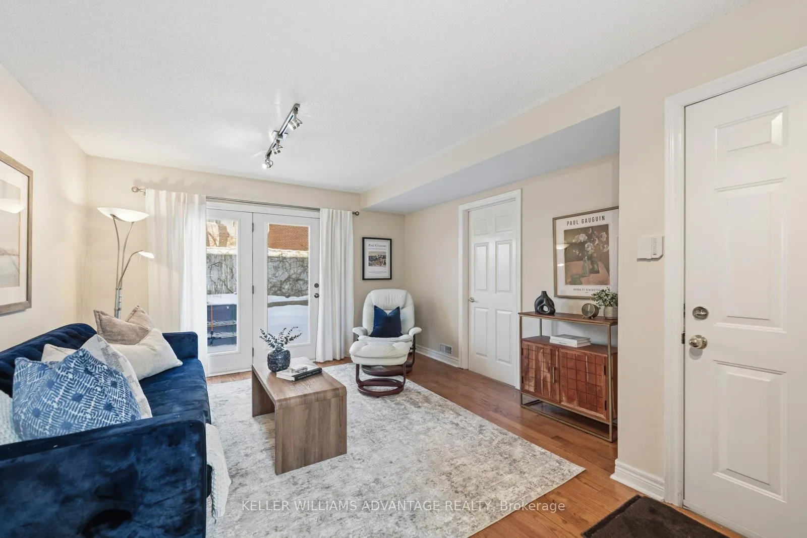 Photo 24 of 14 Fitzgerald Mews, Toronto, Woodbine Corridor — HOMEH