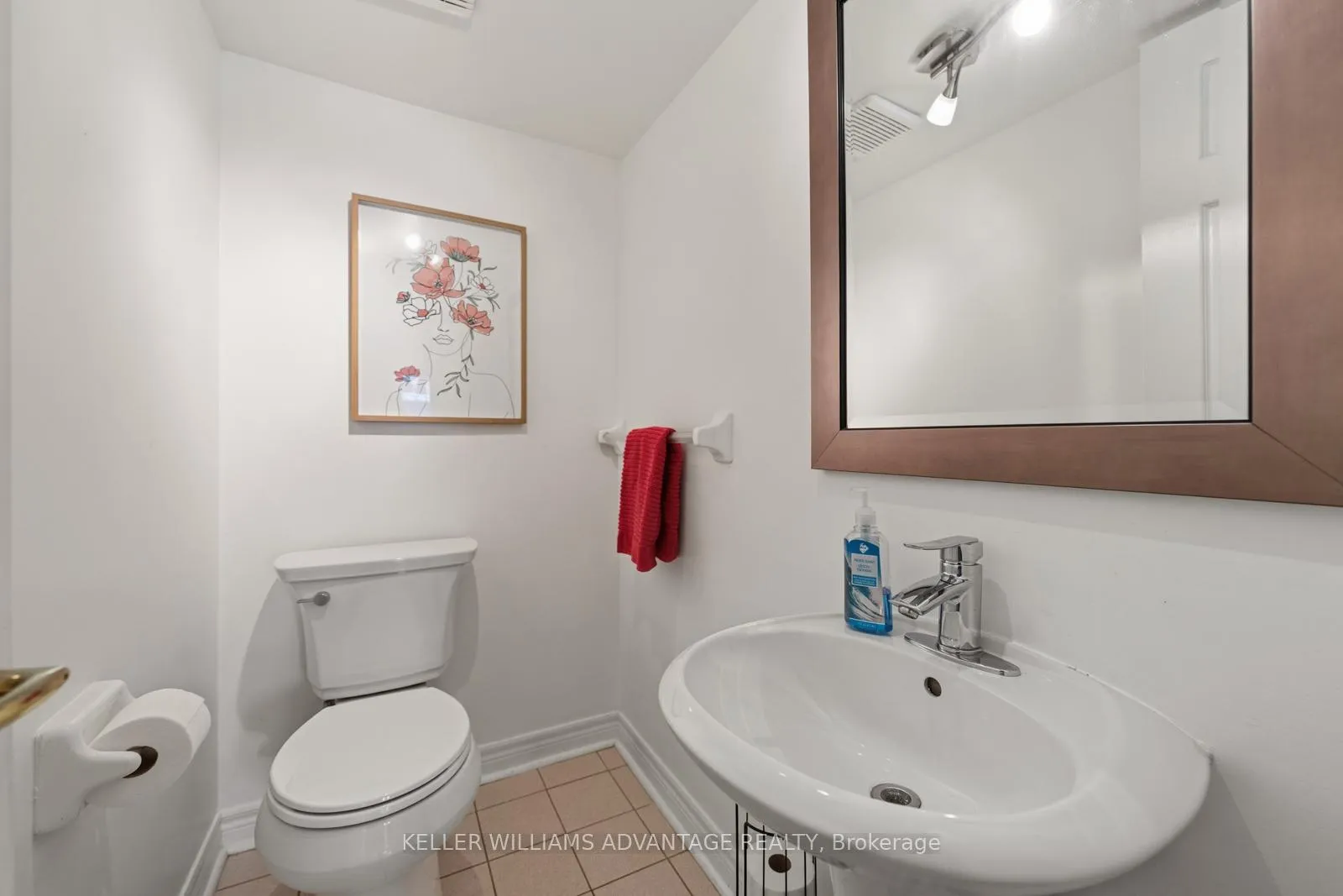 Photo 27 of 14 Fitzgerald Mews, Toronto, Woodbine Corridor — HOMEH