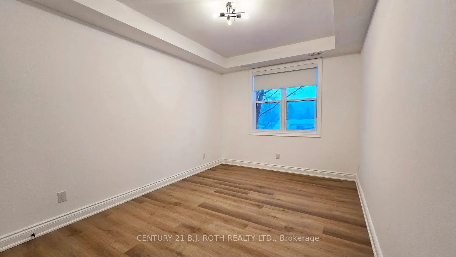 Photo 17 of Unit Upper, 42 Calverley Street, Orillia — HOMEH