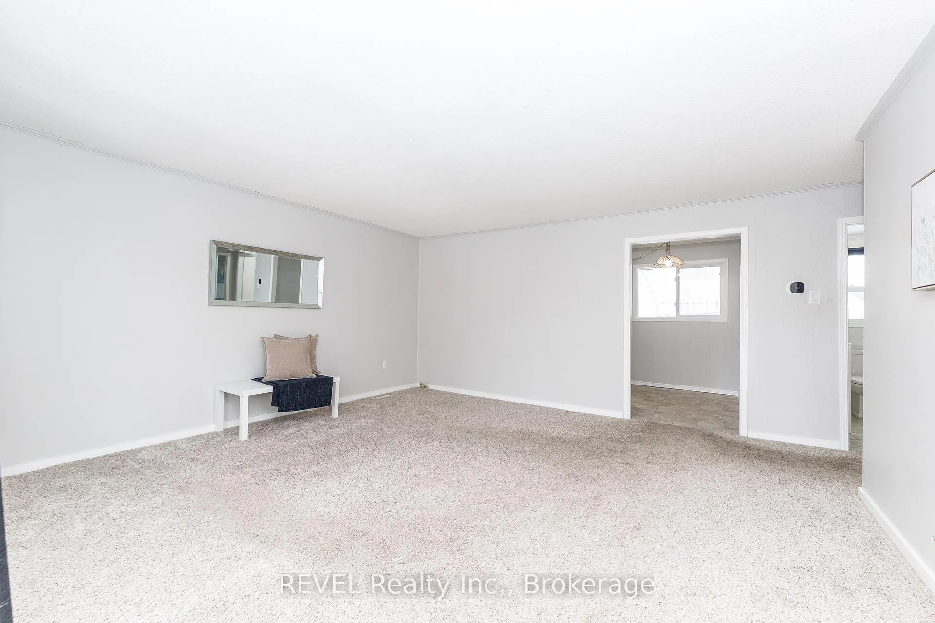 Photo 7 of 60 Nelles Road, Welland, Lincoln/Crowland — HOMEH