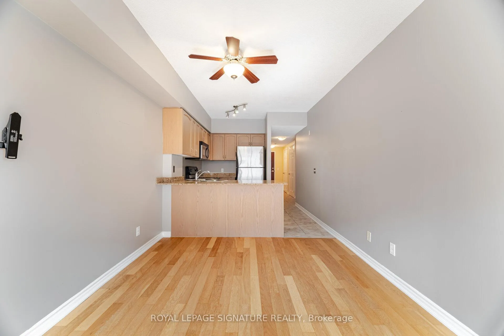 Photo 13 of Unit 307, 47 Caroline Street N, Hamilton, Central — HOMEH