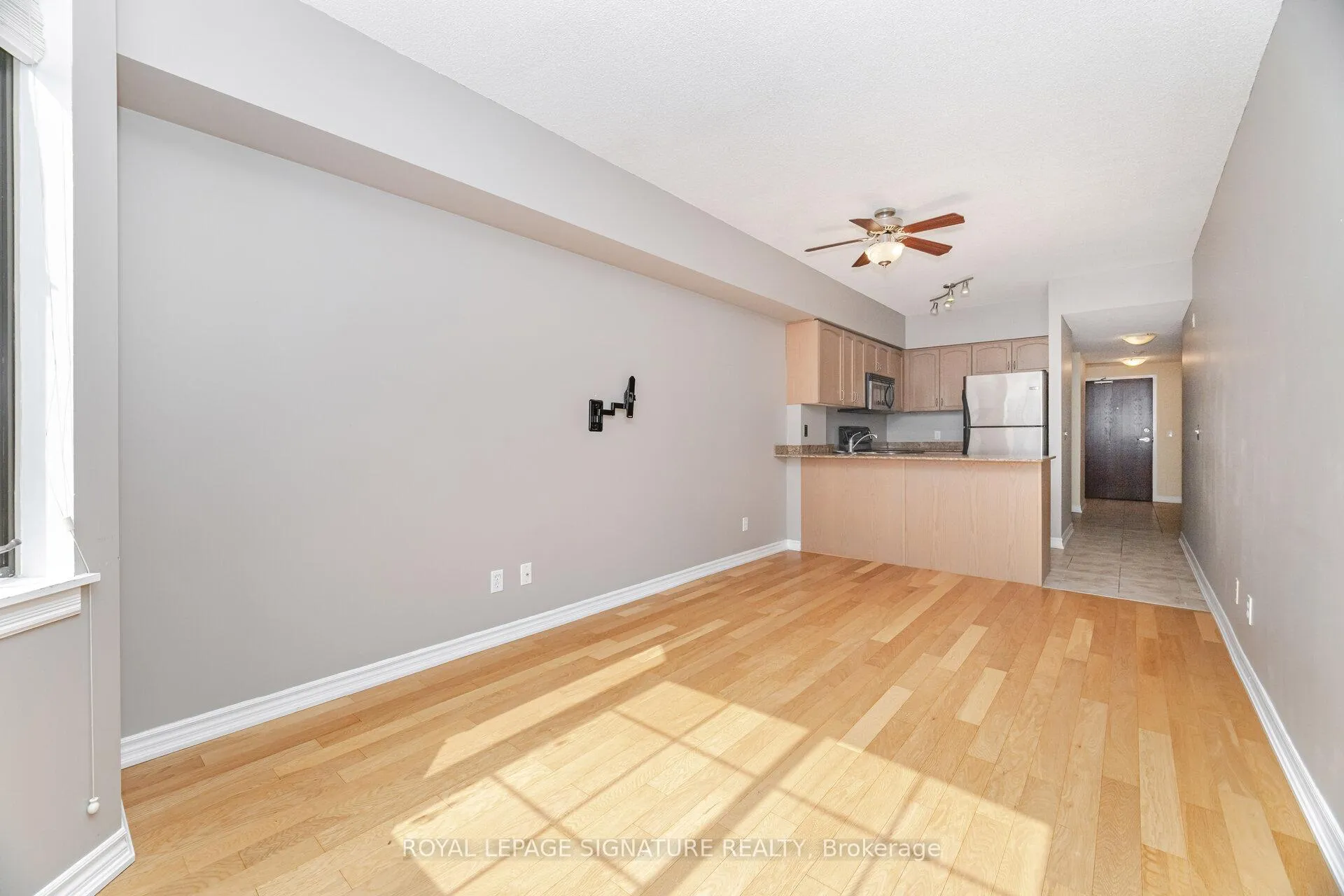 Photo 20 of Unit 307, 47 Caroline Street N, Hamilton, Central — HOMEH