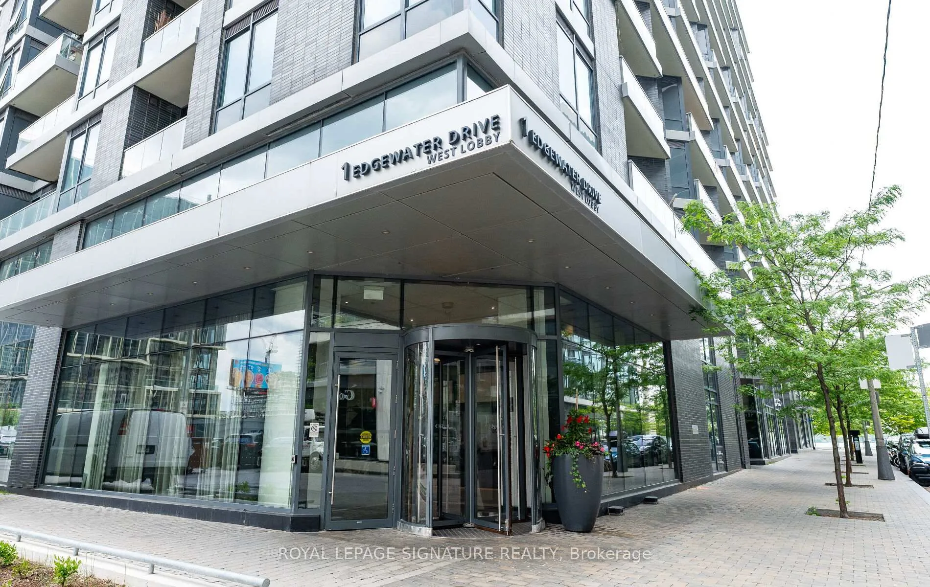 Photo 7 of Unit PH35, 1 Edgewater Drive, Toronto, Waterfront Communities — HOMEH