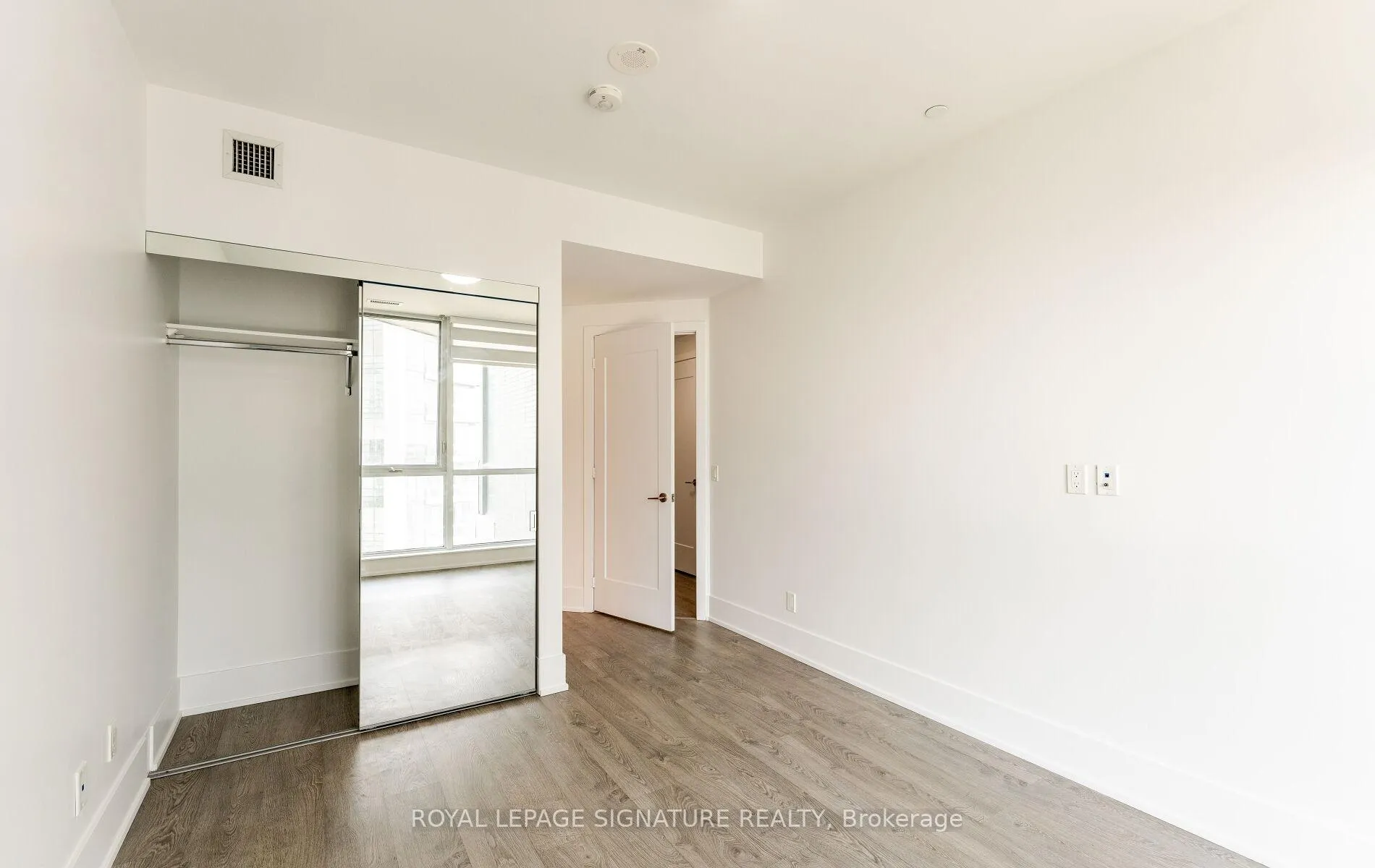 Photo 31 of Unit PH35, 1 Edgewater Drive, Toronto, Waterfront Communities — HOMEH