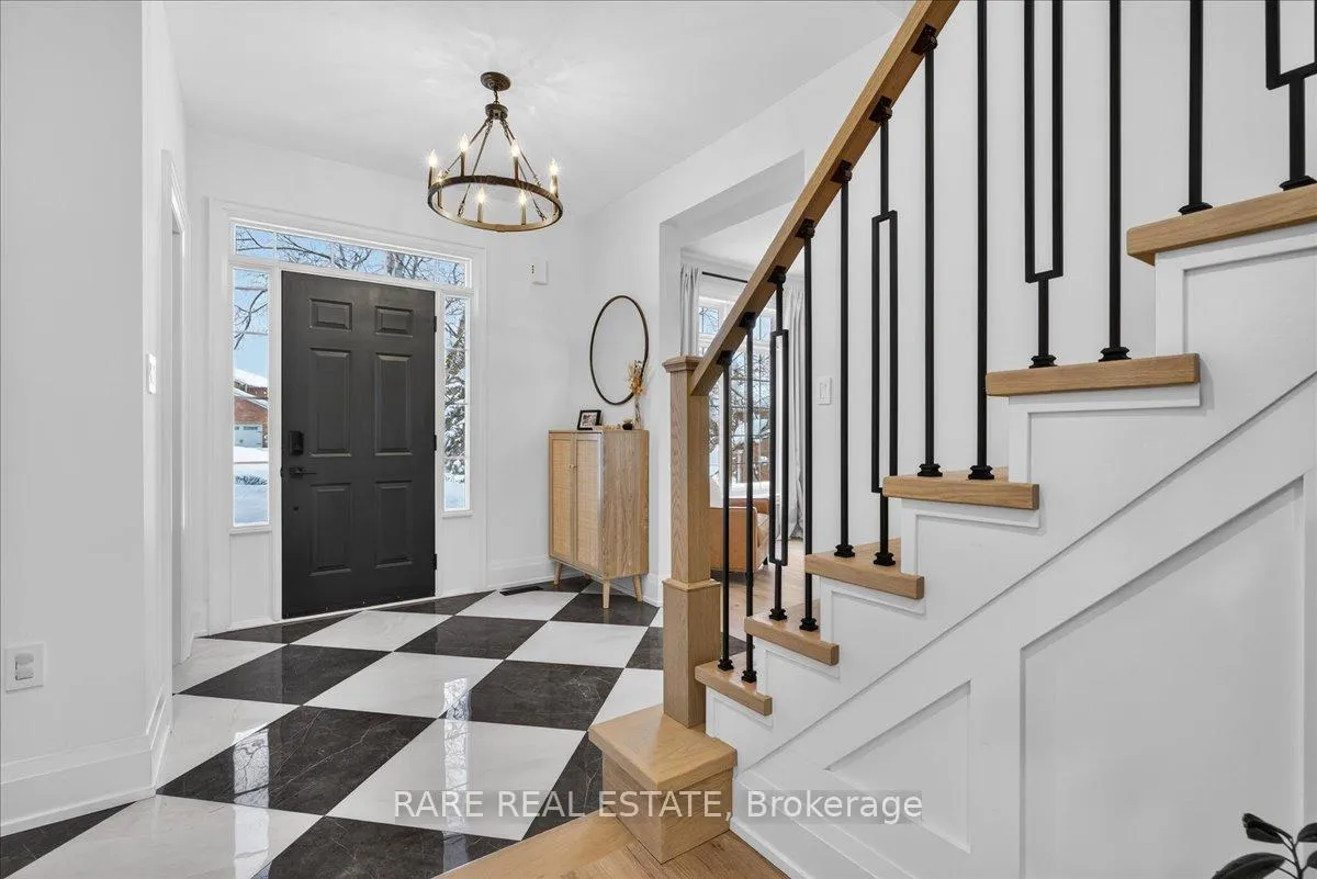 Photo 5 of 2 Forest Hill Drive, Springwater, Midhurst — HOMEH
