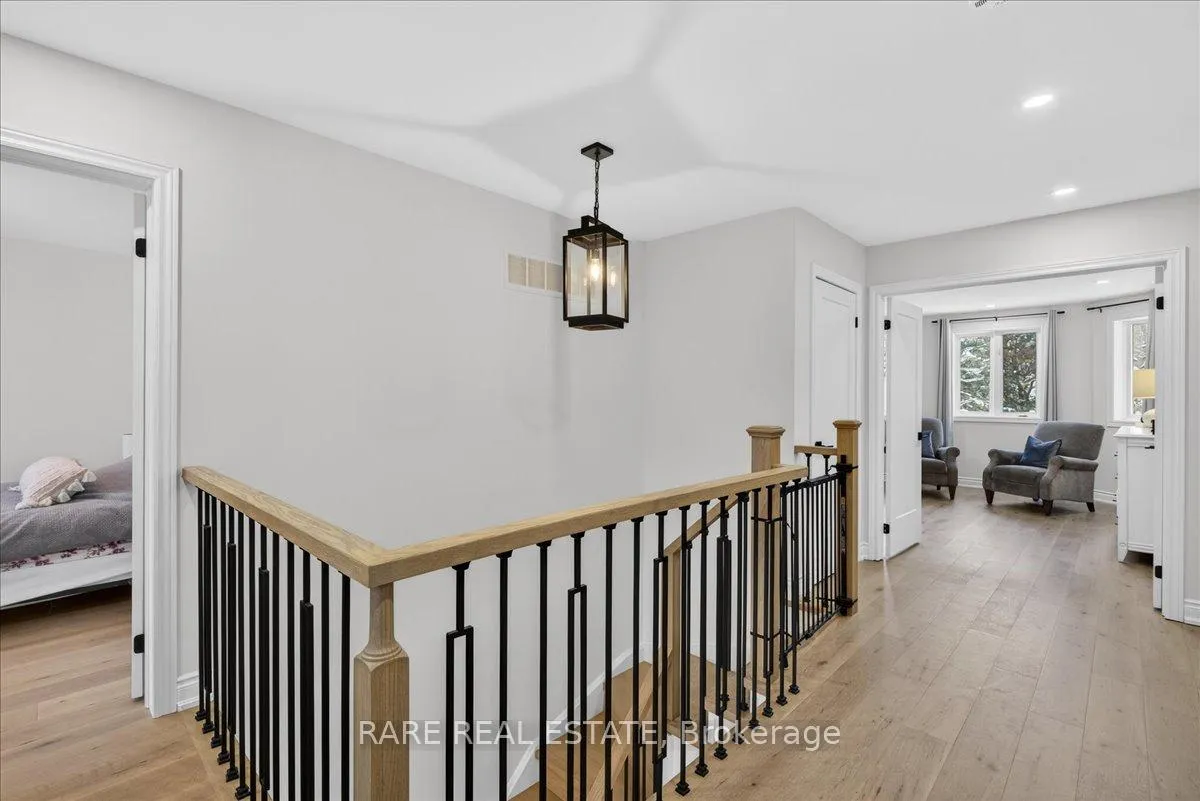 Photo 24 of 2 Forest Hill Drive, Springwater, Midhurst — HOMEH