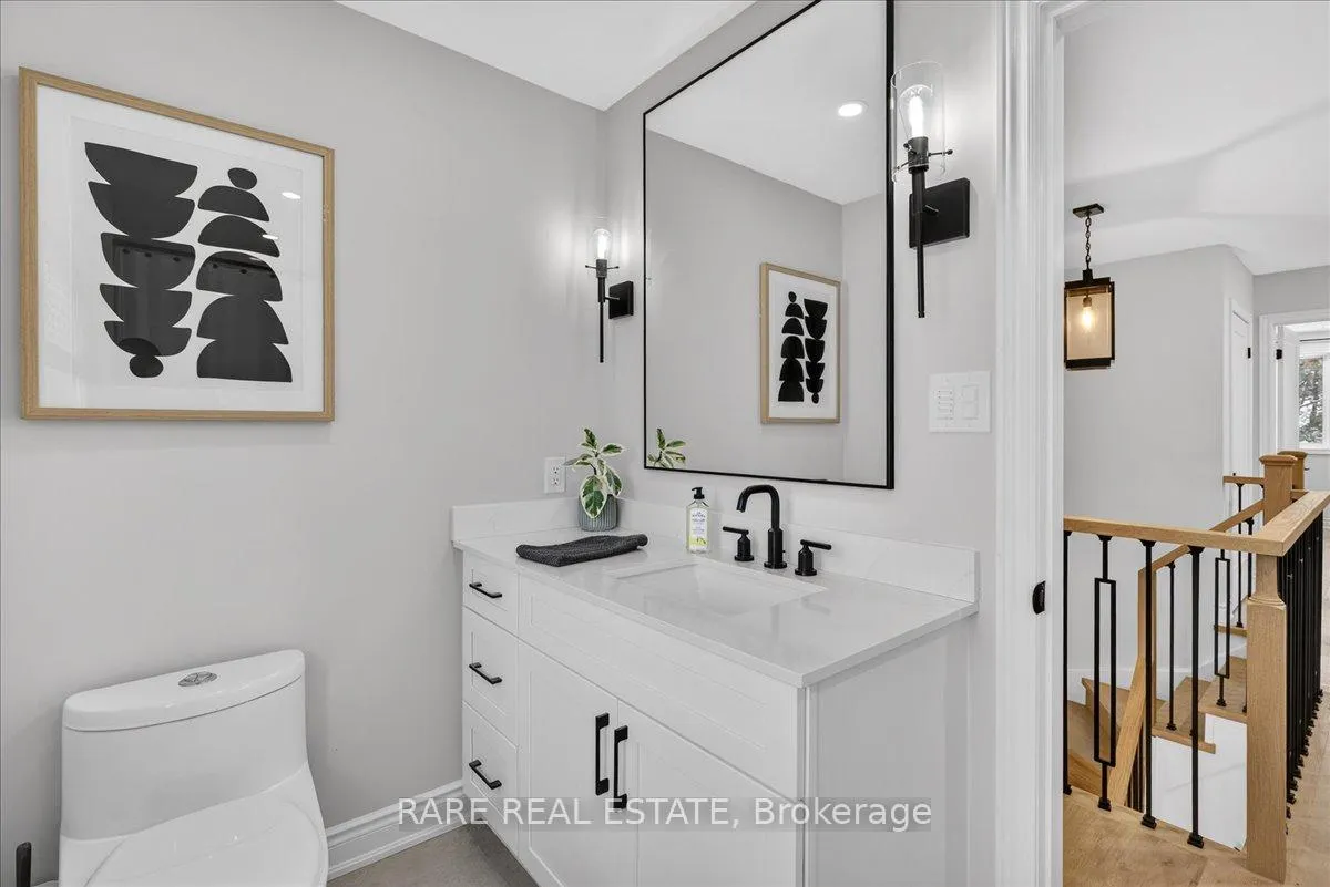 Photo 38 of 2 Forest Hill Drive, Springwater, Midhurst — HOMEH