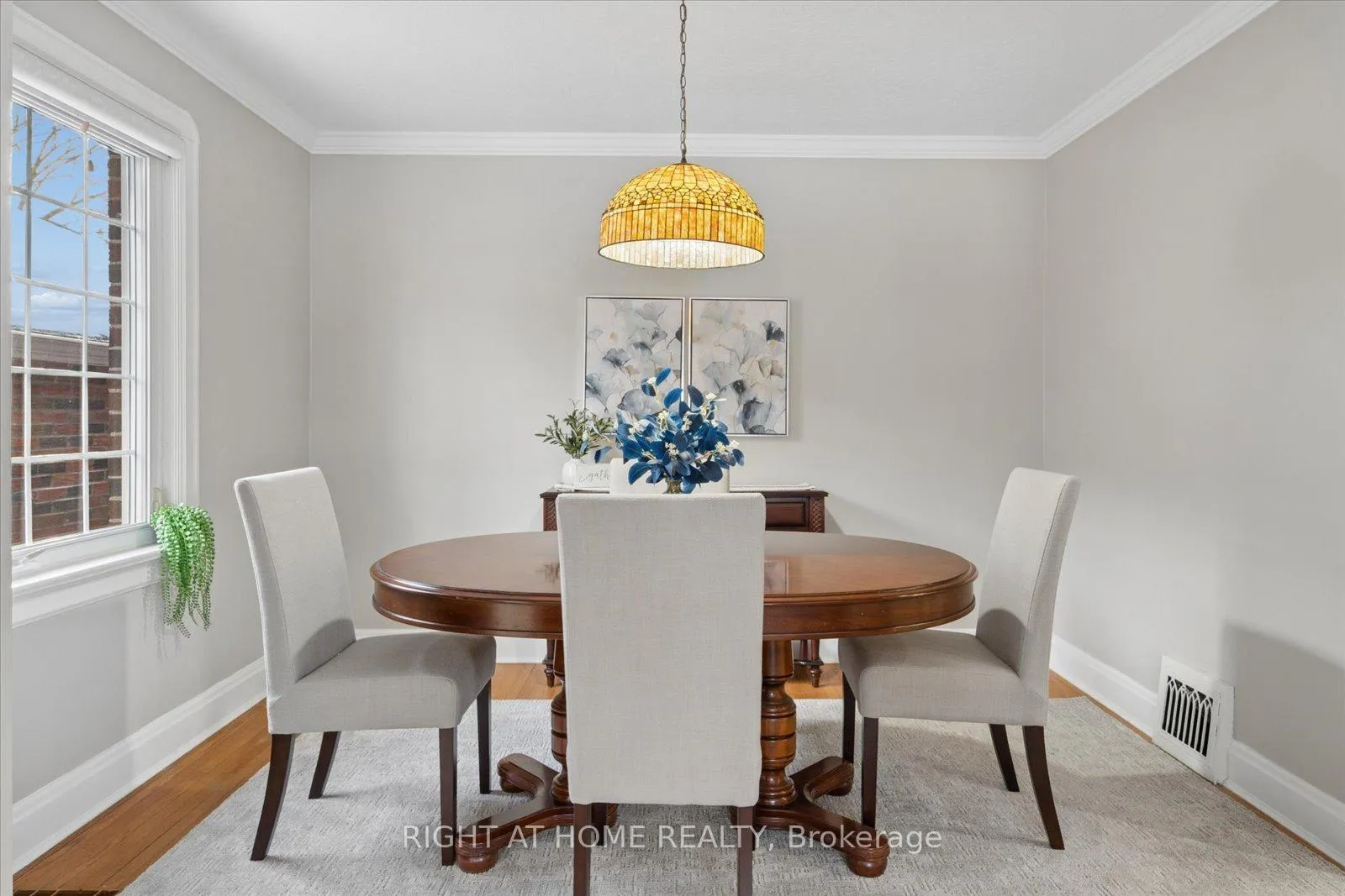 Photo 16 of 56 Cadillac Avenue N, Oshawa, O'Neill — HOMEH
