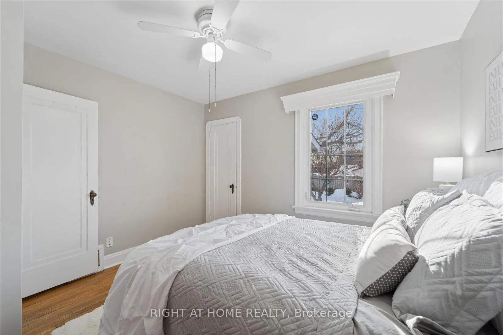 Photo 23 of 56 Cadillac Avenue N, Oshawa, O'Neill — HOMEH