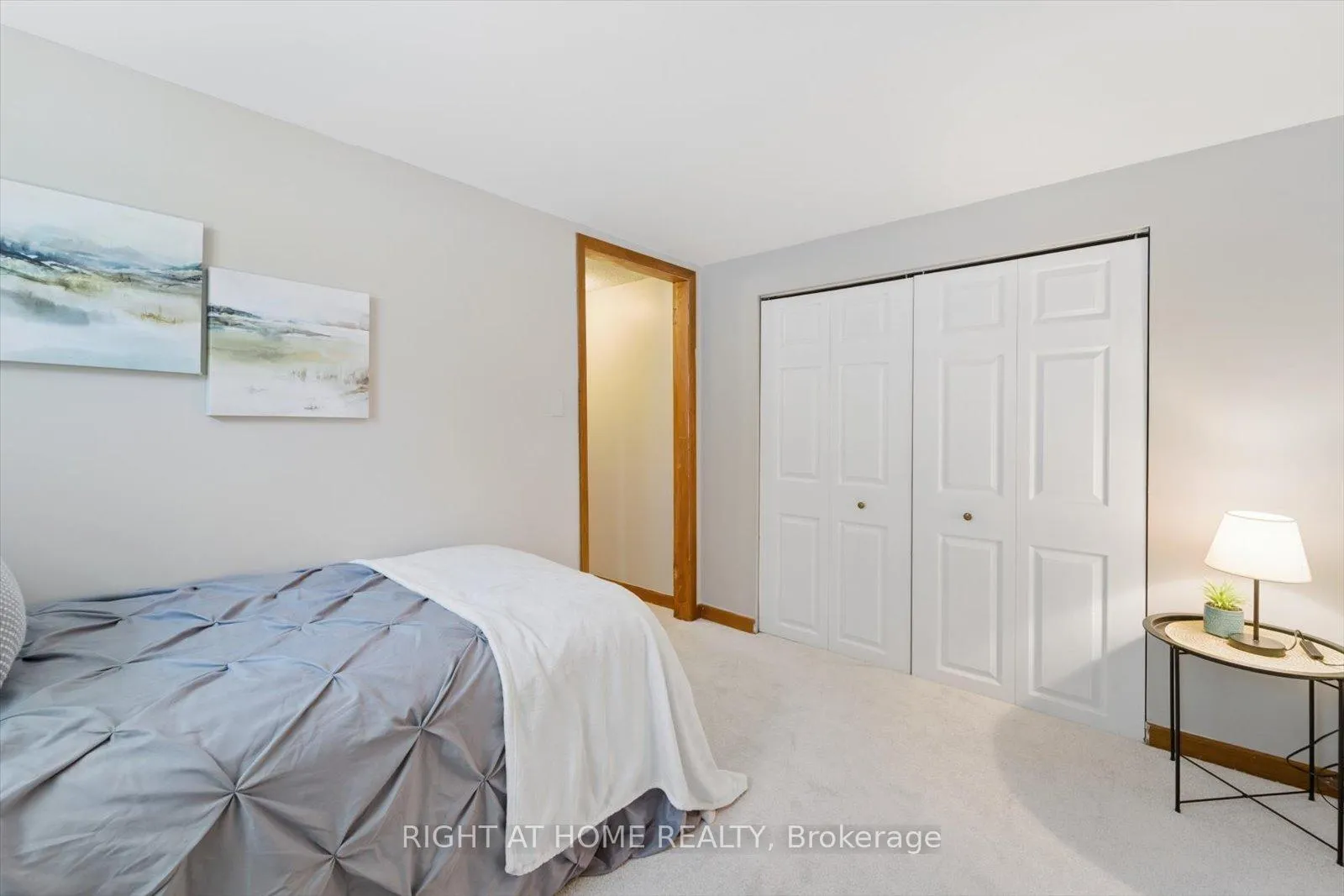 Photo 36 of 56 Cadillac Avenue N, Oshawa, O'Neill — HOMEH