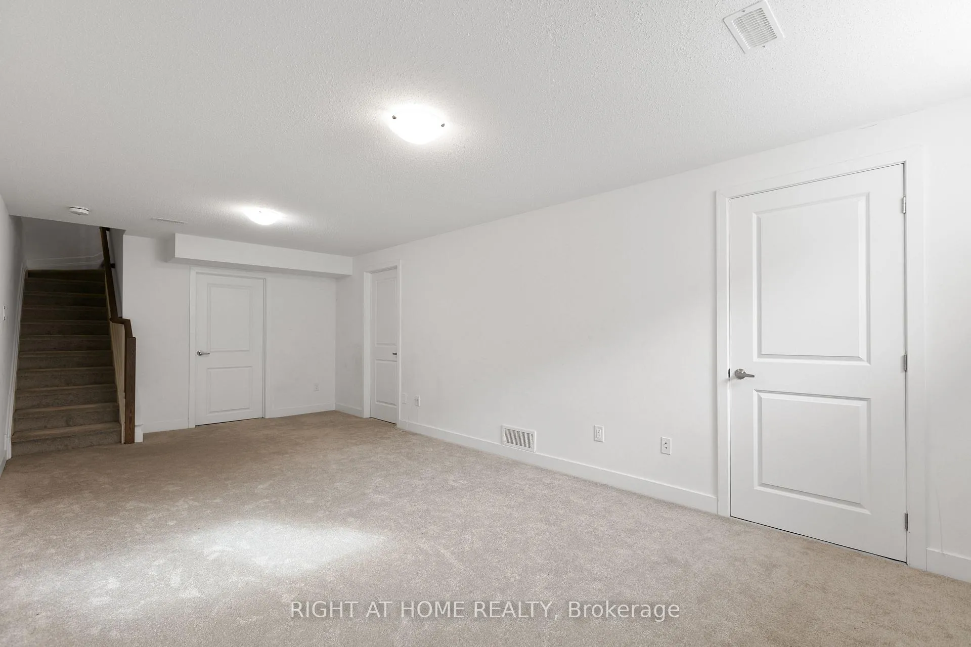 Photo 21 of 613 Rathburn Lane, Ottawa, Leitrim — HOMEH