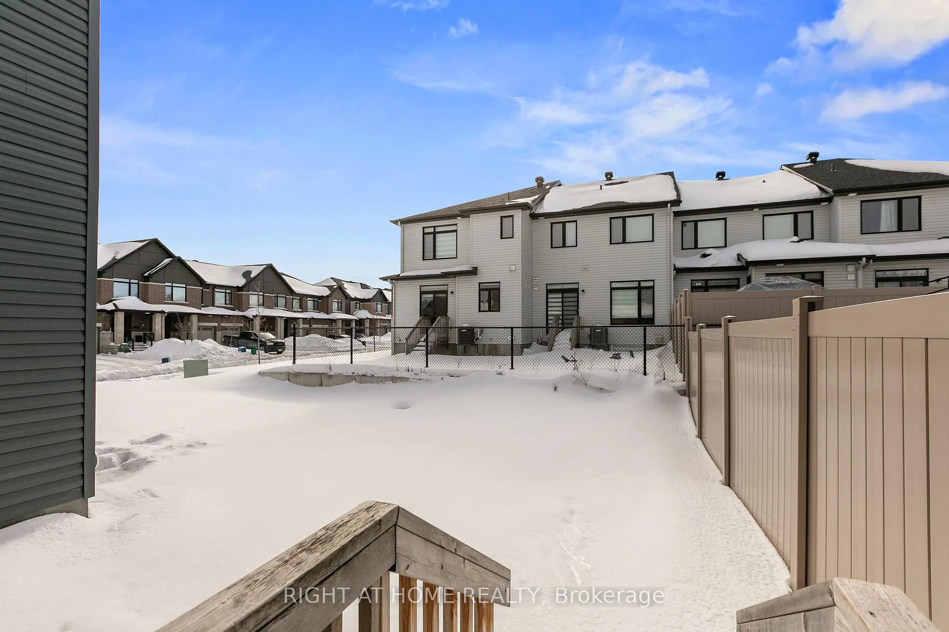 Photo 23 of 613 Rathburn Lane, Ottawa, Leitrim — HOMEH