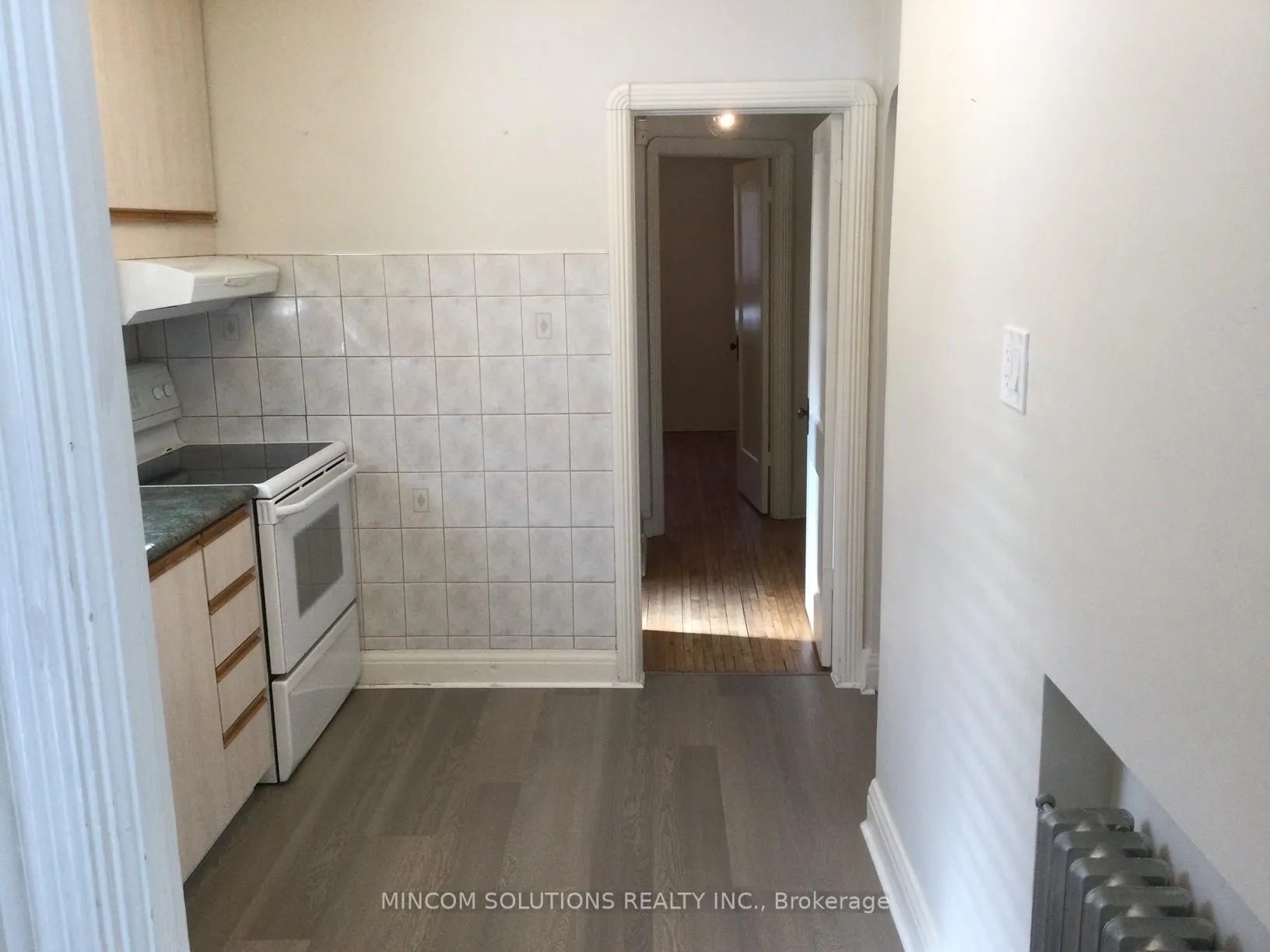 Photo 6 of 388 Kane Avenue, Toronto, Keelesdale-Eglinton West — HOMEH