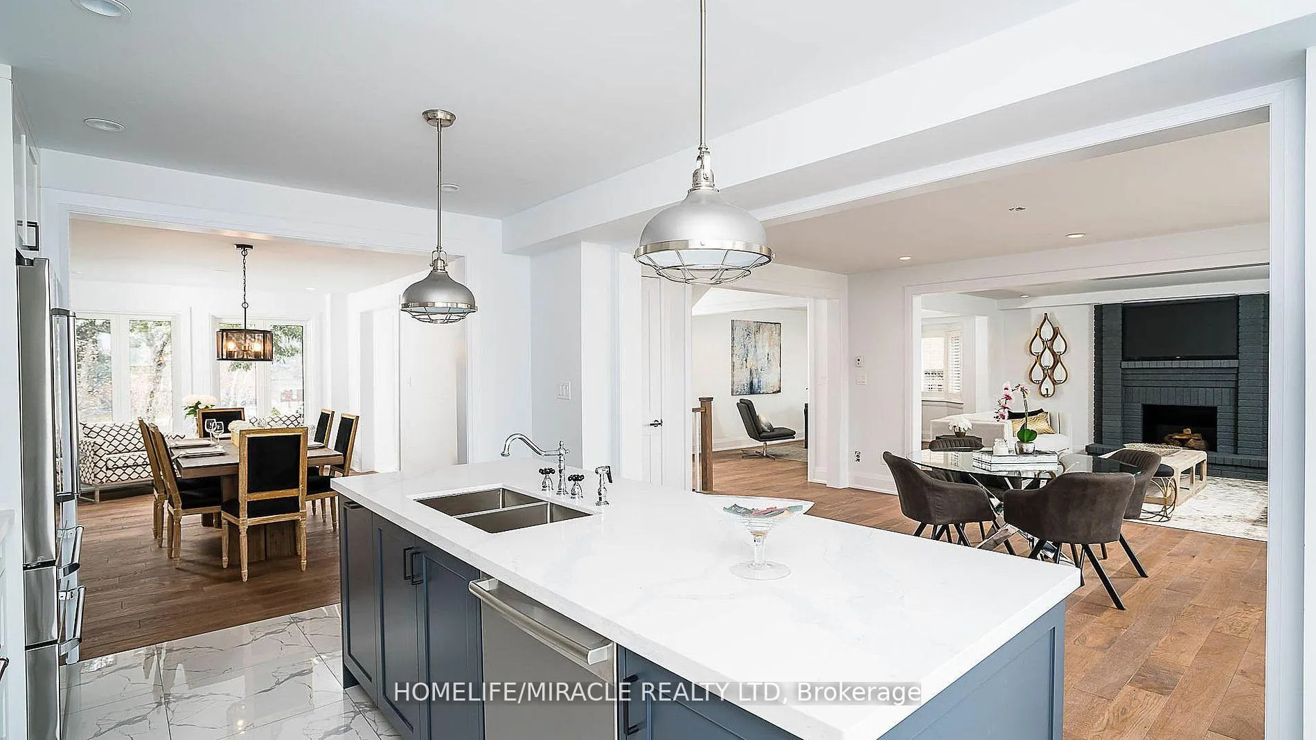 Photo 15 of Unit Upper, 157 Valeria Boulevard, Vaughan, East Woodbridge — HOMEH