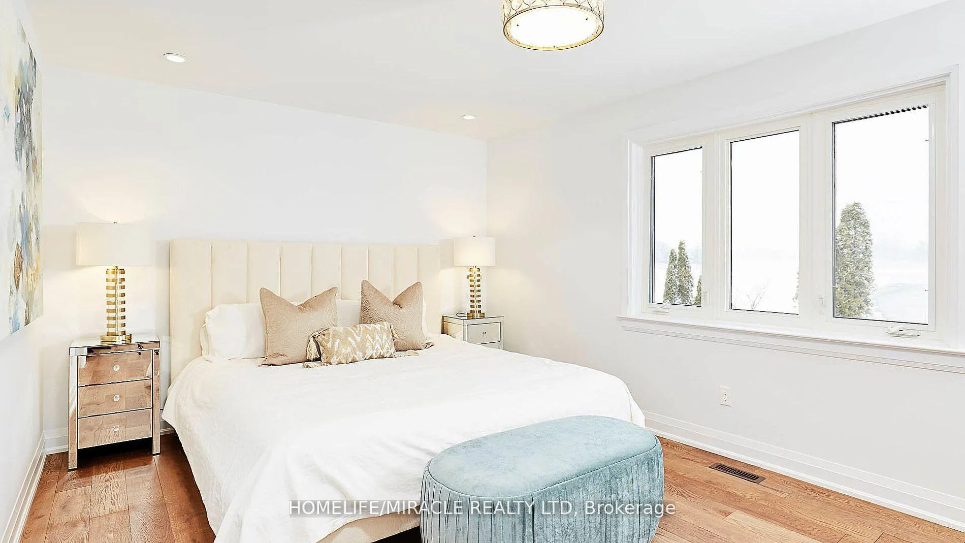Photo 19 of Unit Upper, 157 Valeria Boulevard, Vaughan, East Woodbridge — HOMEH