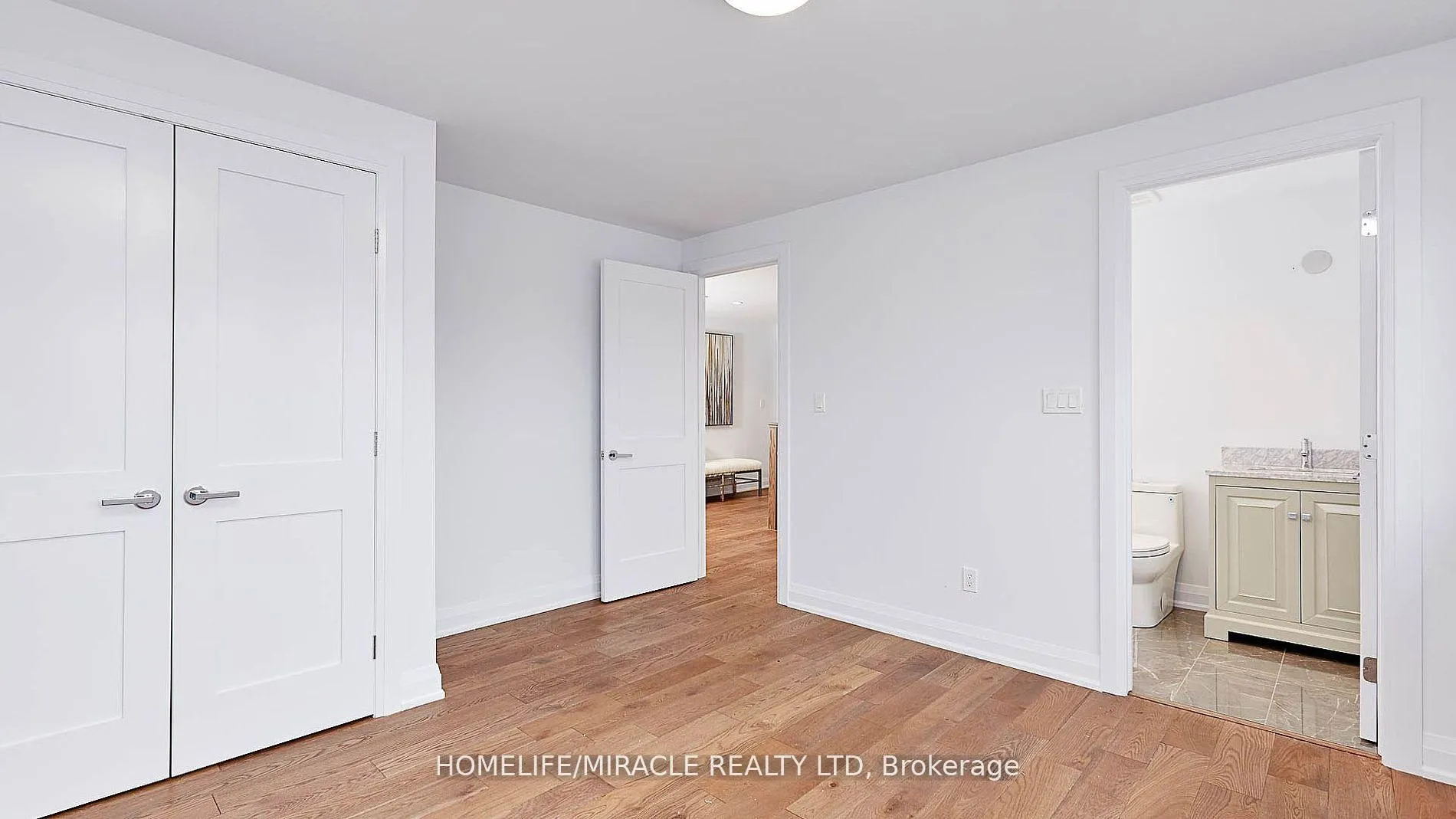 Photo 26 of Unit Upper, 157 Valeria Boulevard, Vaughan, East Woodbridge — HOMEH