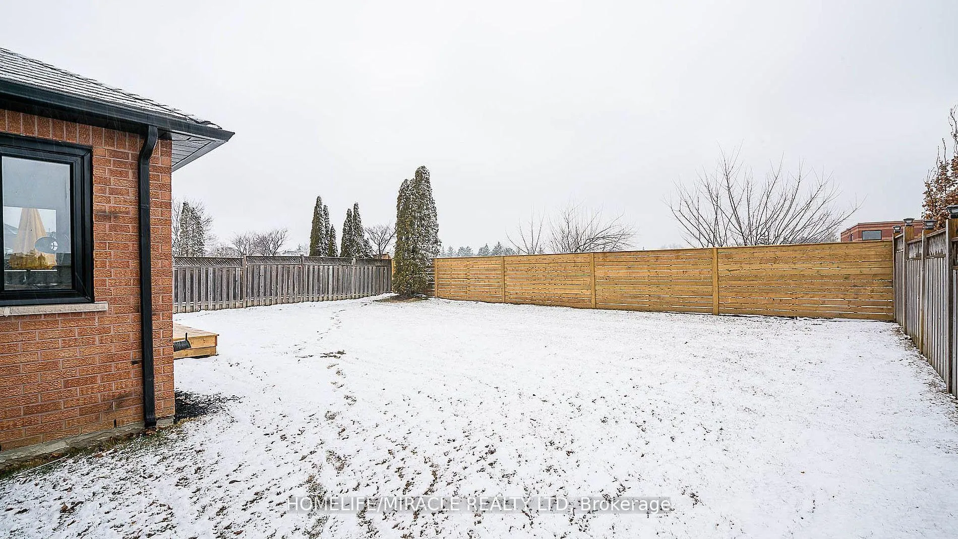 Photo 36 of Unit Upper, 157 Valeria Boulevard, Vaughan, East Woodbridge — HOMEH