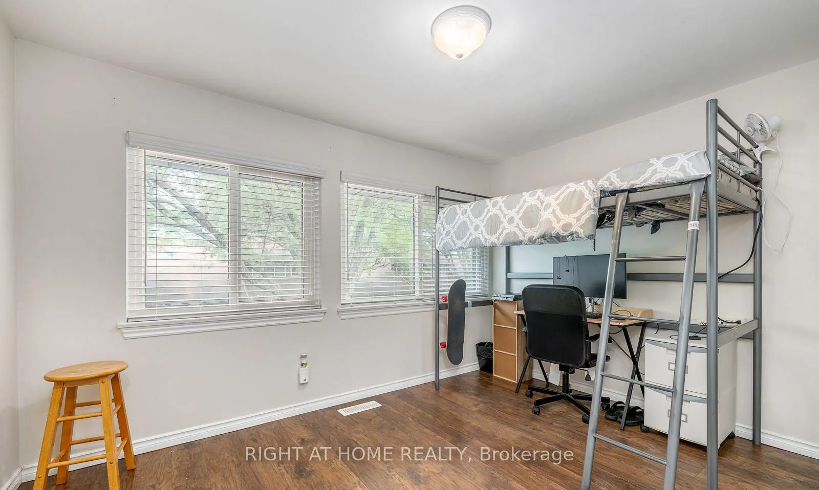 Photo 15 of Unit 91, 155 Glovers Road, Oshawa, Samac — HOMEH