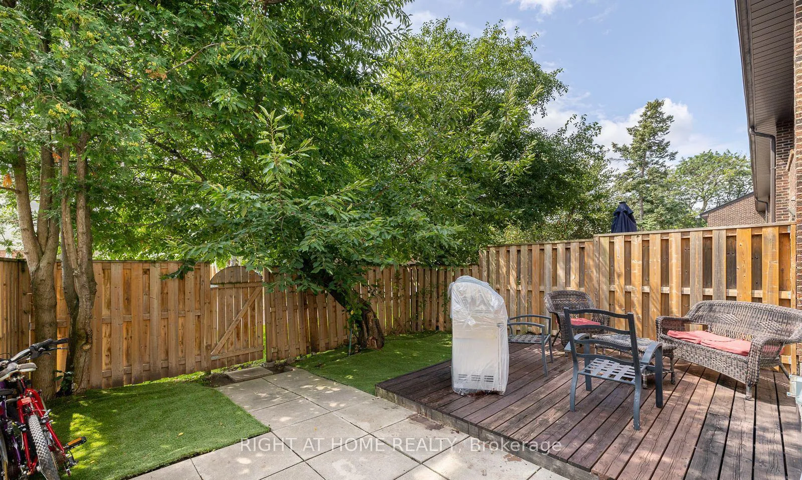 Photo 21 of Unit 91, 155 Glovers Road, Oshawa, Samac — HOMEH