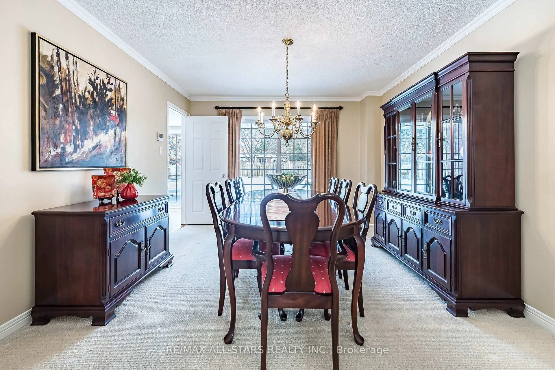 Photo 10 of 24 Ferndell Circle, Markham, Unionville — HOMEH