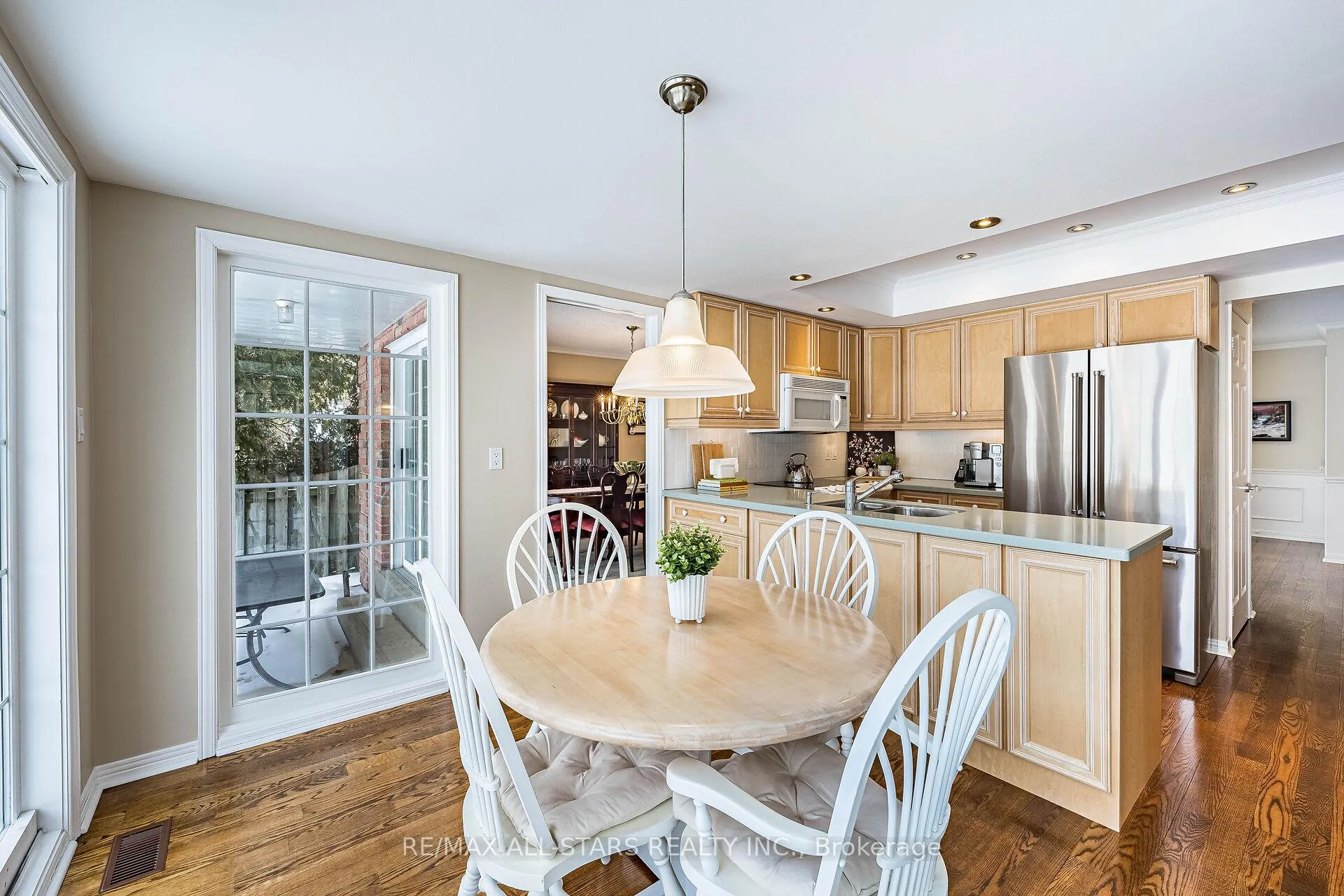 Photo 14 of 24 Ferndell Circle, Markham, Unionville — HOMEH