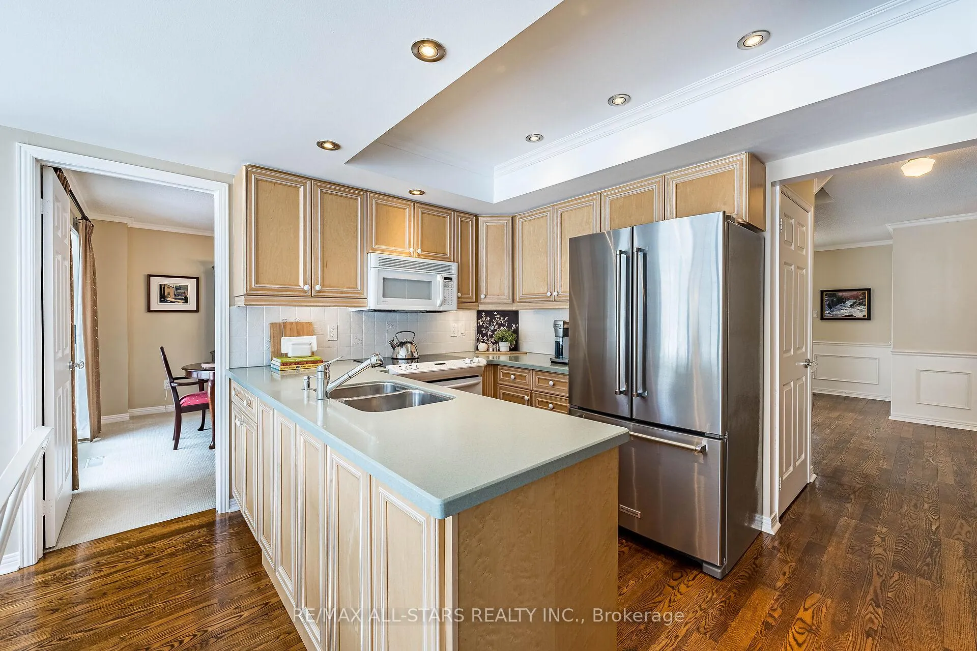 Photo 16 of 24 Ferndell Circle, Markham, Unionville — HOMEH