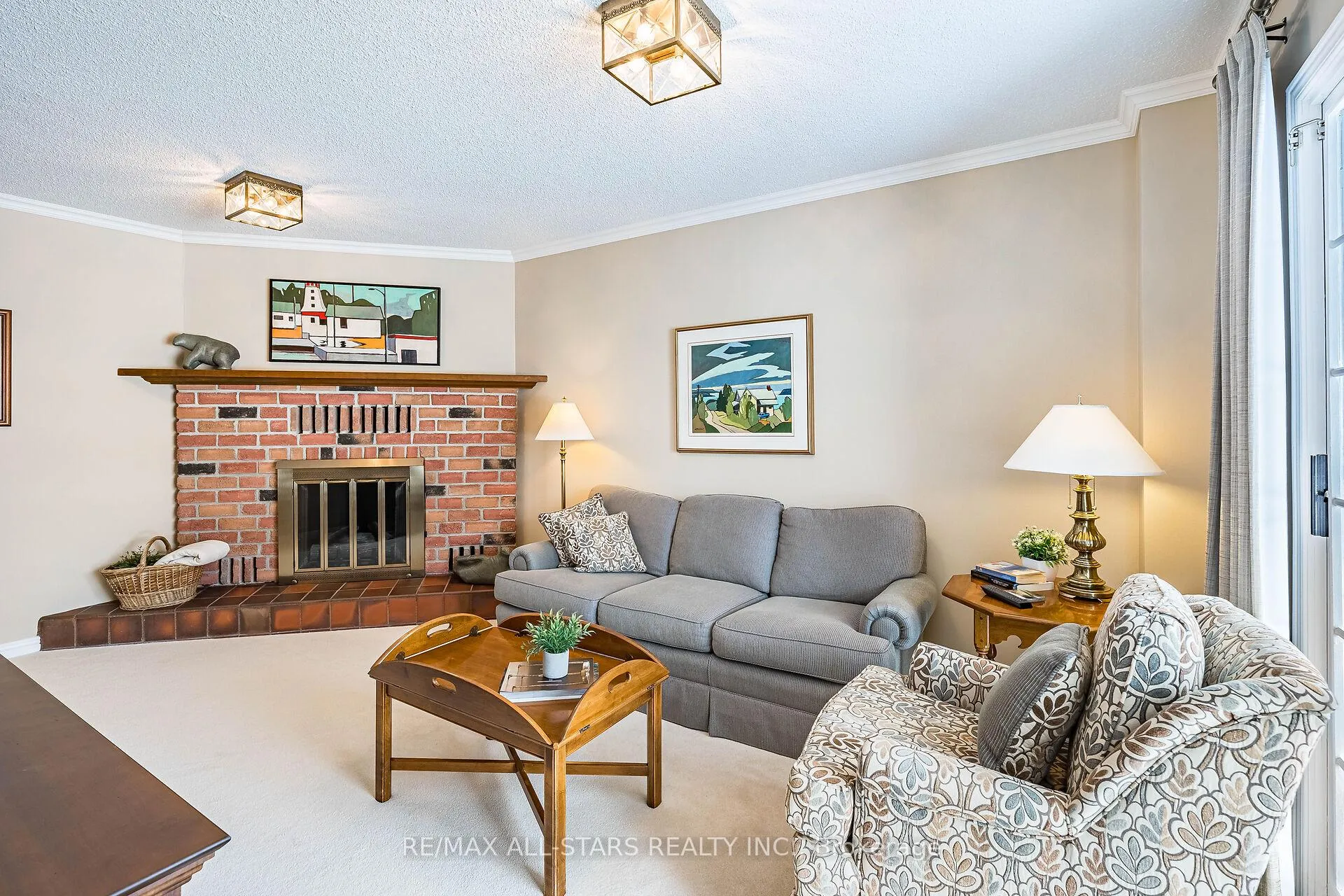 Photo 18 of 24 Ferndell Circle, Markham, Unionville — HOMEH