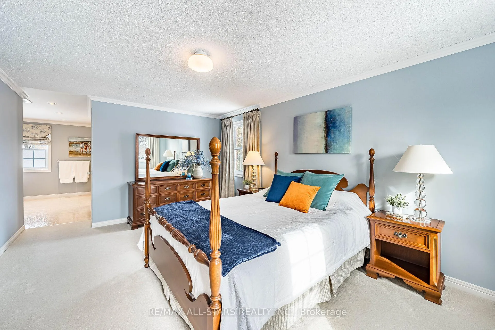 Photo 28 of 24 Ferndell Circle, Markham, Unionville — HOMEH