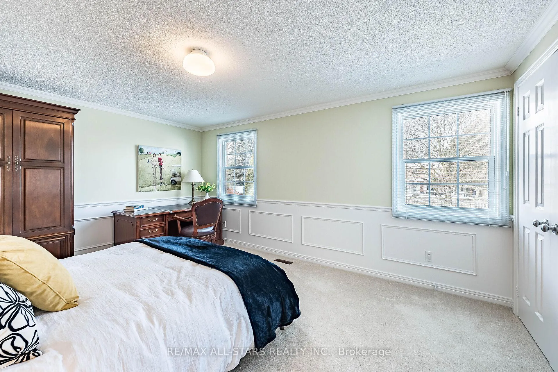 Photo 35 of 24 Ferndell Circle, Markham, Unionville — HOMEH
