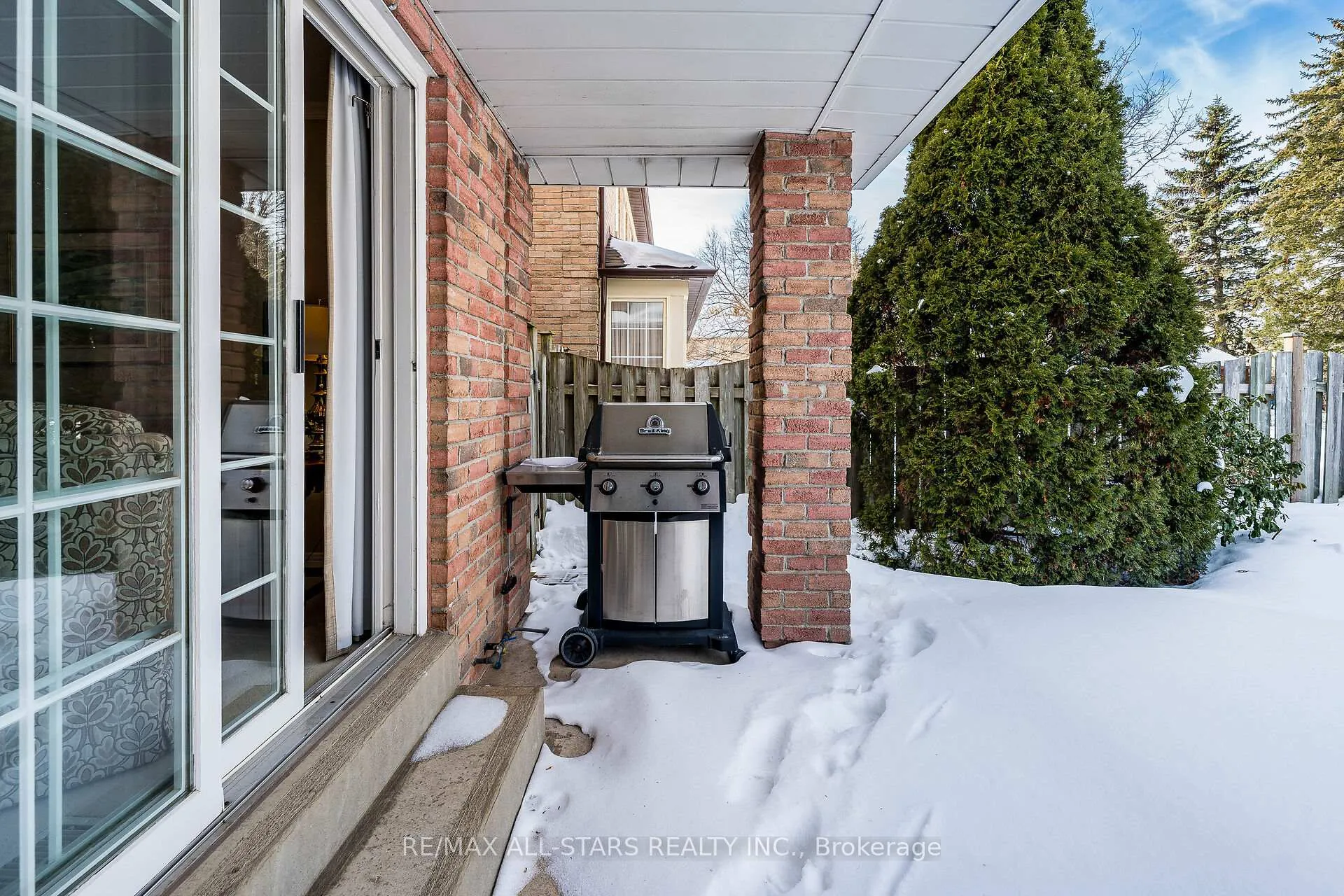 Photo 47 of 24 Ferndell Circle, Markham, Unionville — HOMEH