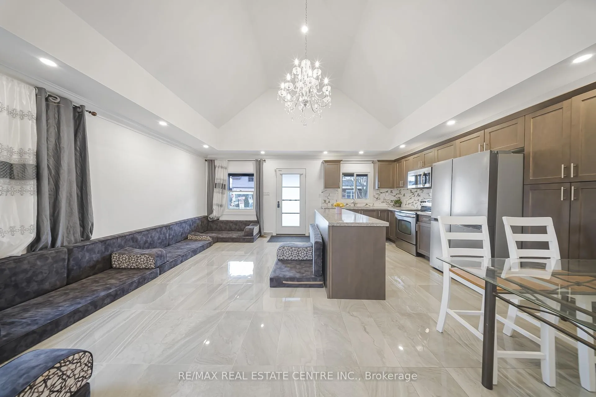 Photo 7 of 118 Cope Street, Hamilton, Homeside — HOMEH