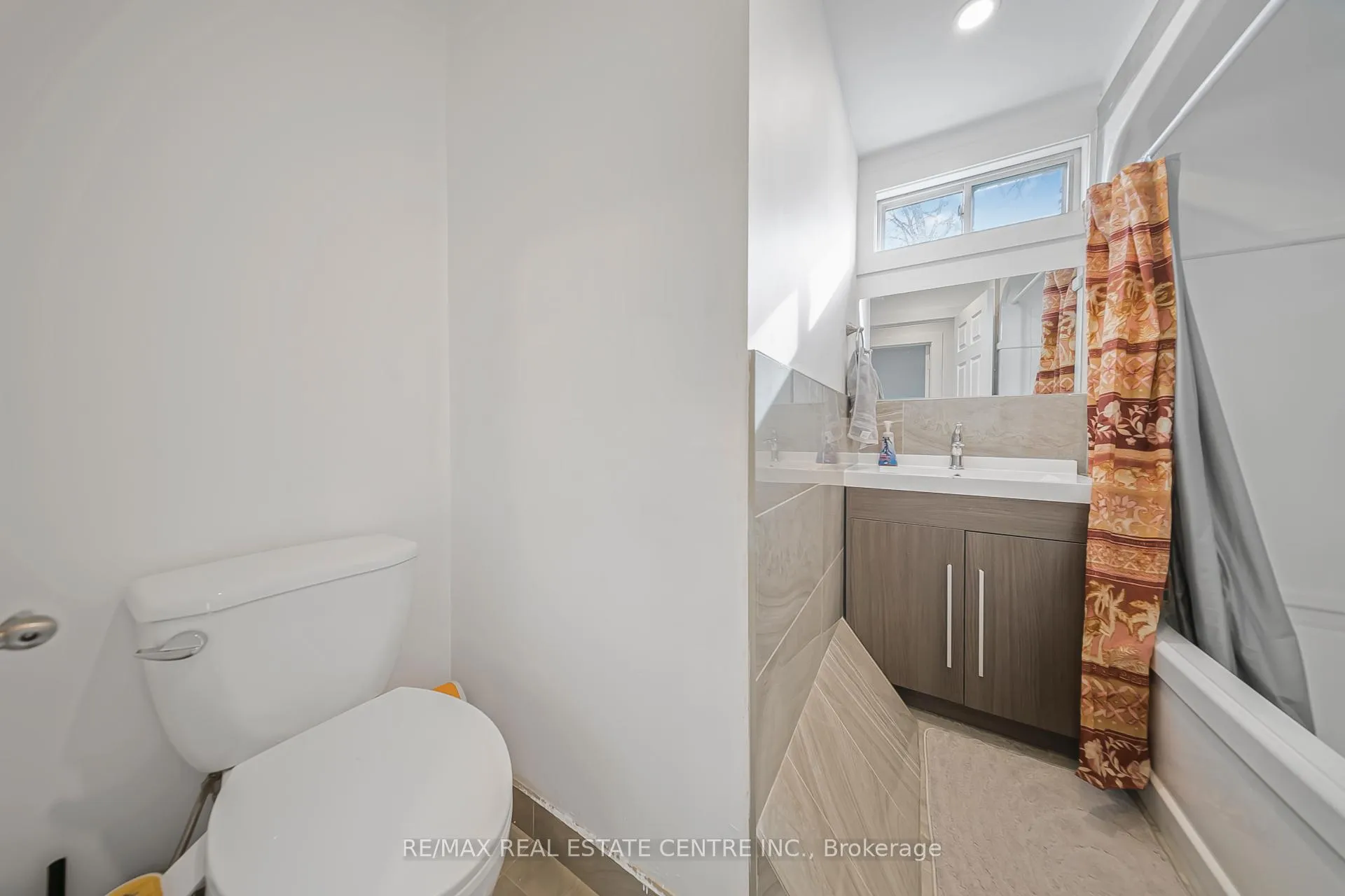 Photo 25 of 118 Cope Street, Hamilton, Homeside — HOMEH