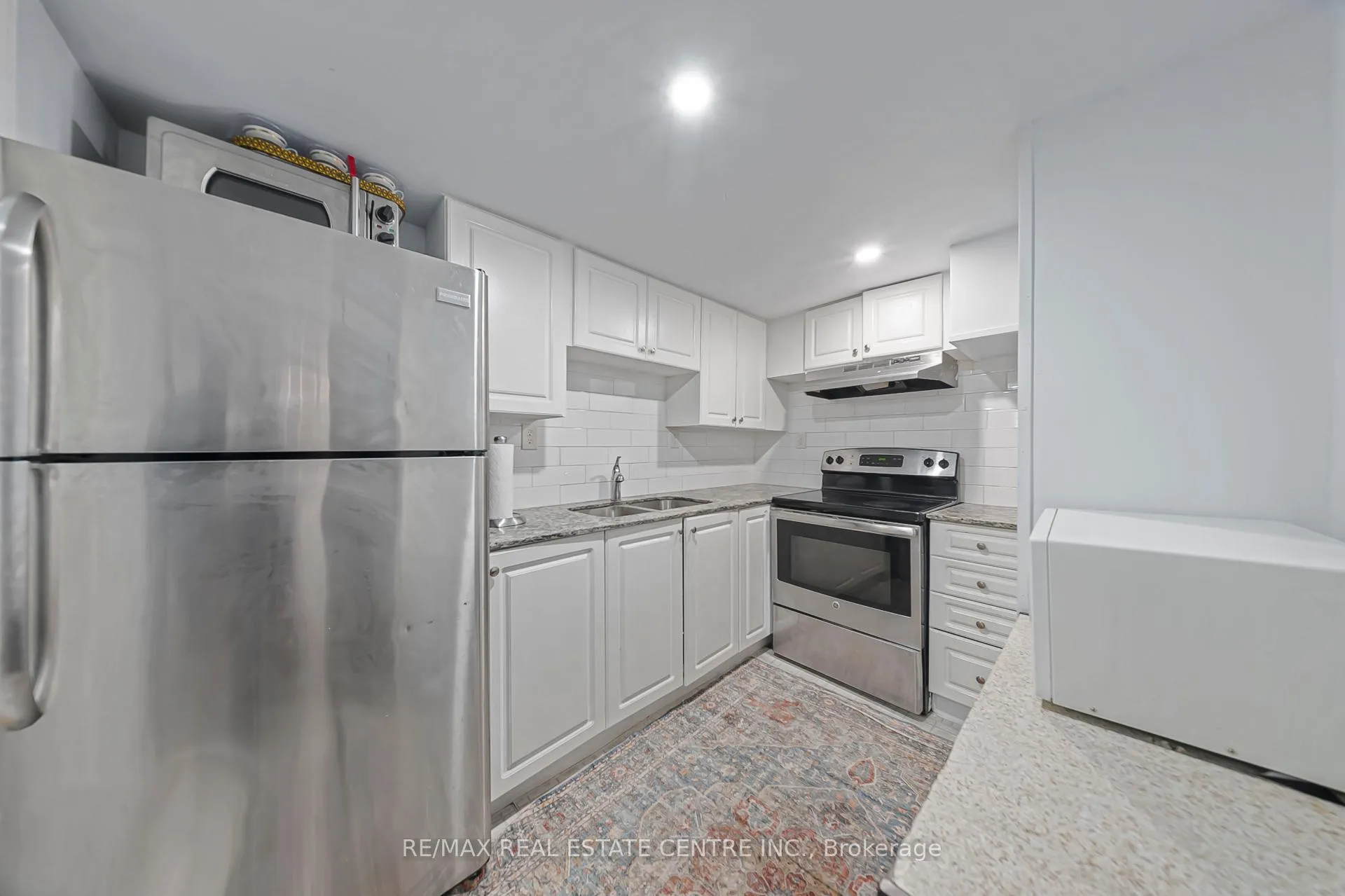 Photo 32 of 118 Cope Street, Hamilton, Homeside — HOMEH