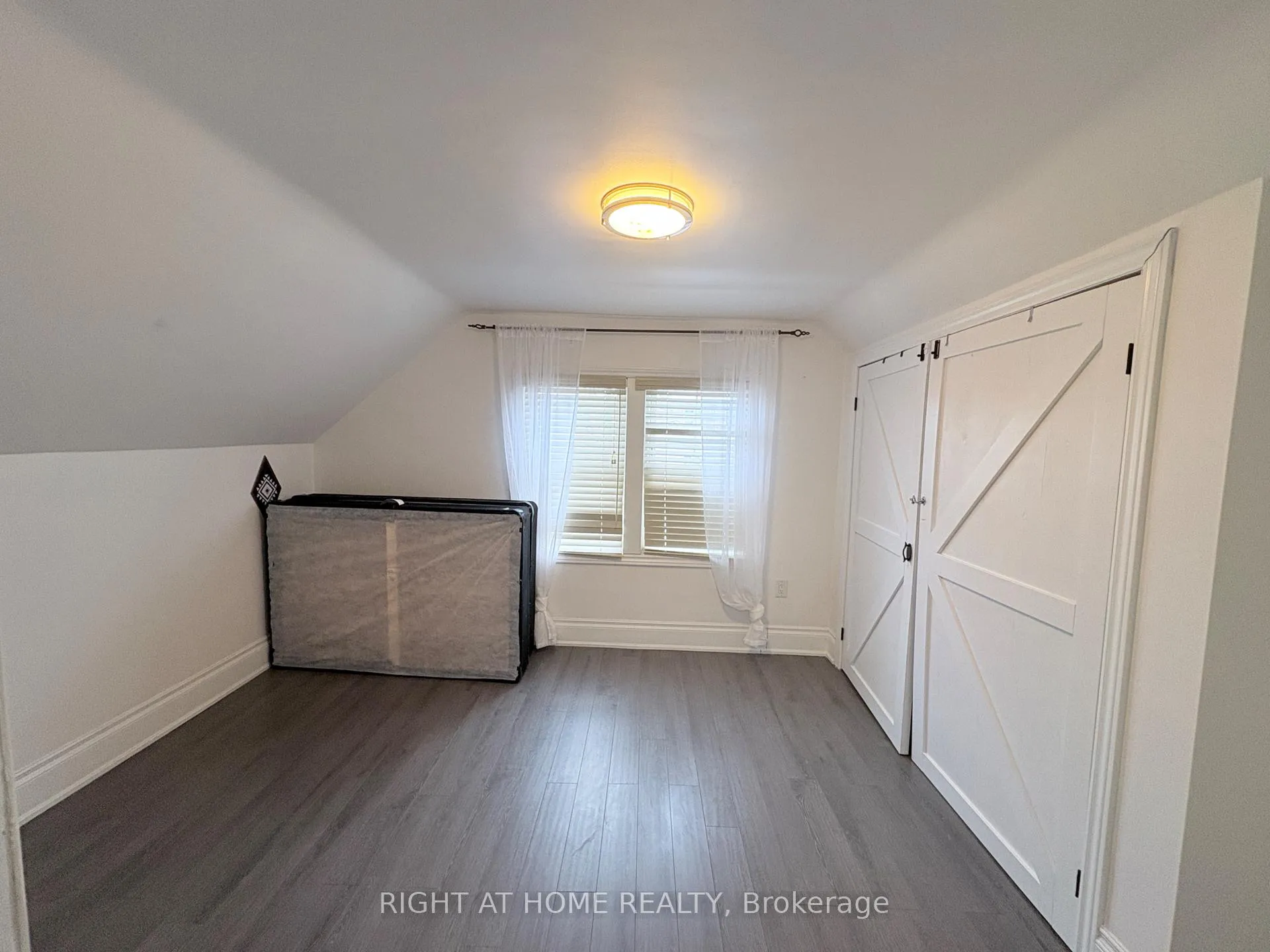 Photo 16 of Unit Main, 144 Conant Street, Oshawa, Lakeview — HOMEH