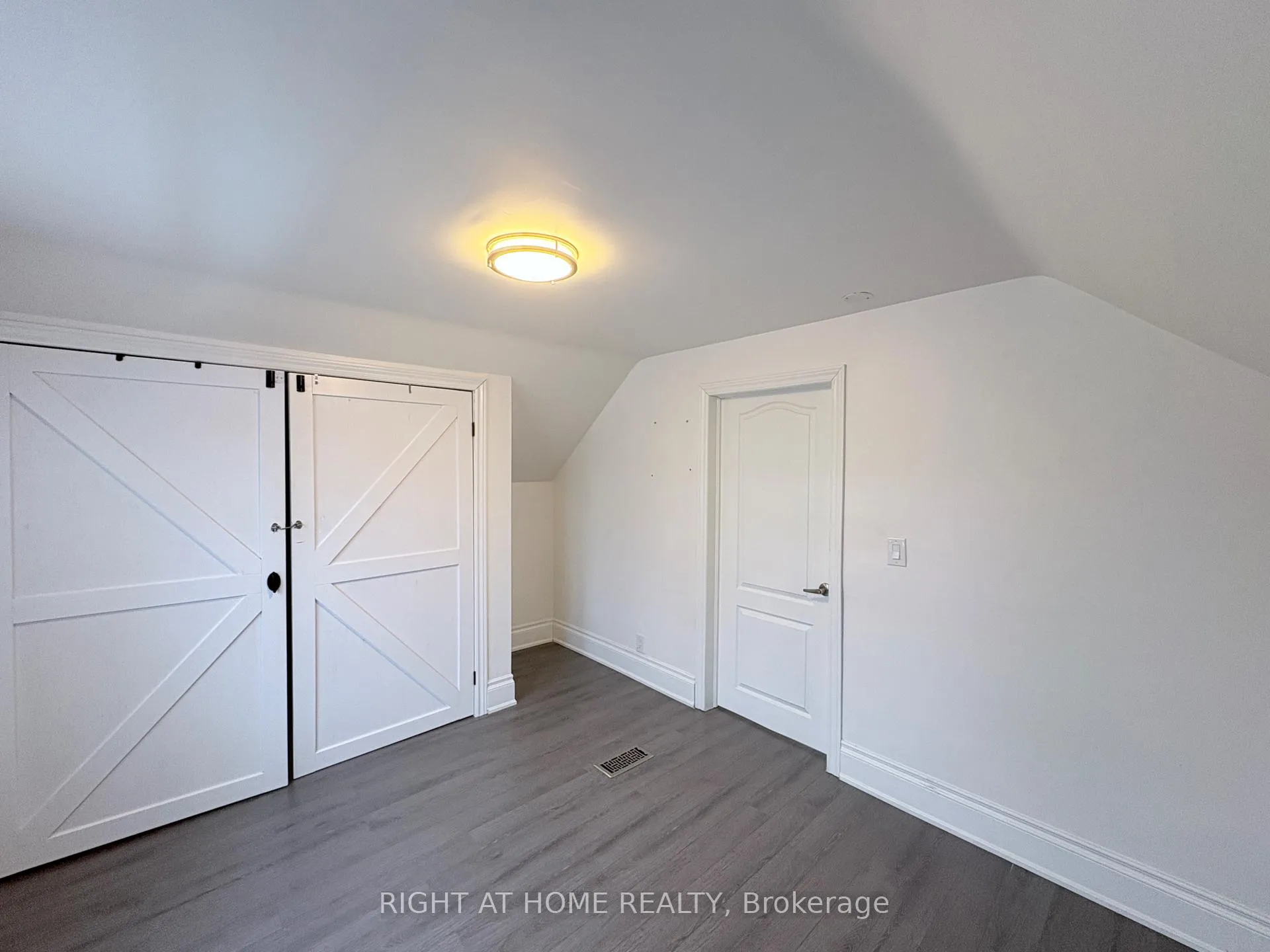Photo 17 of Unit Main, 144 Conant Street, Oshawa, Lakeview — HOMEH