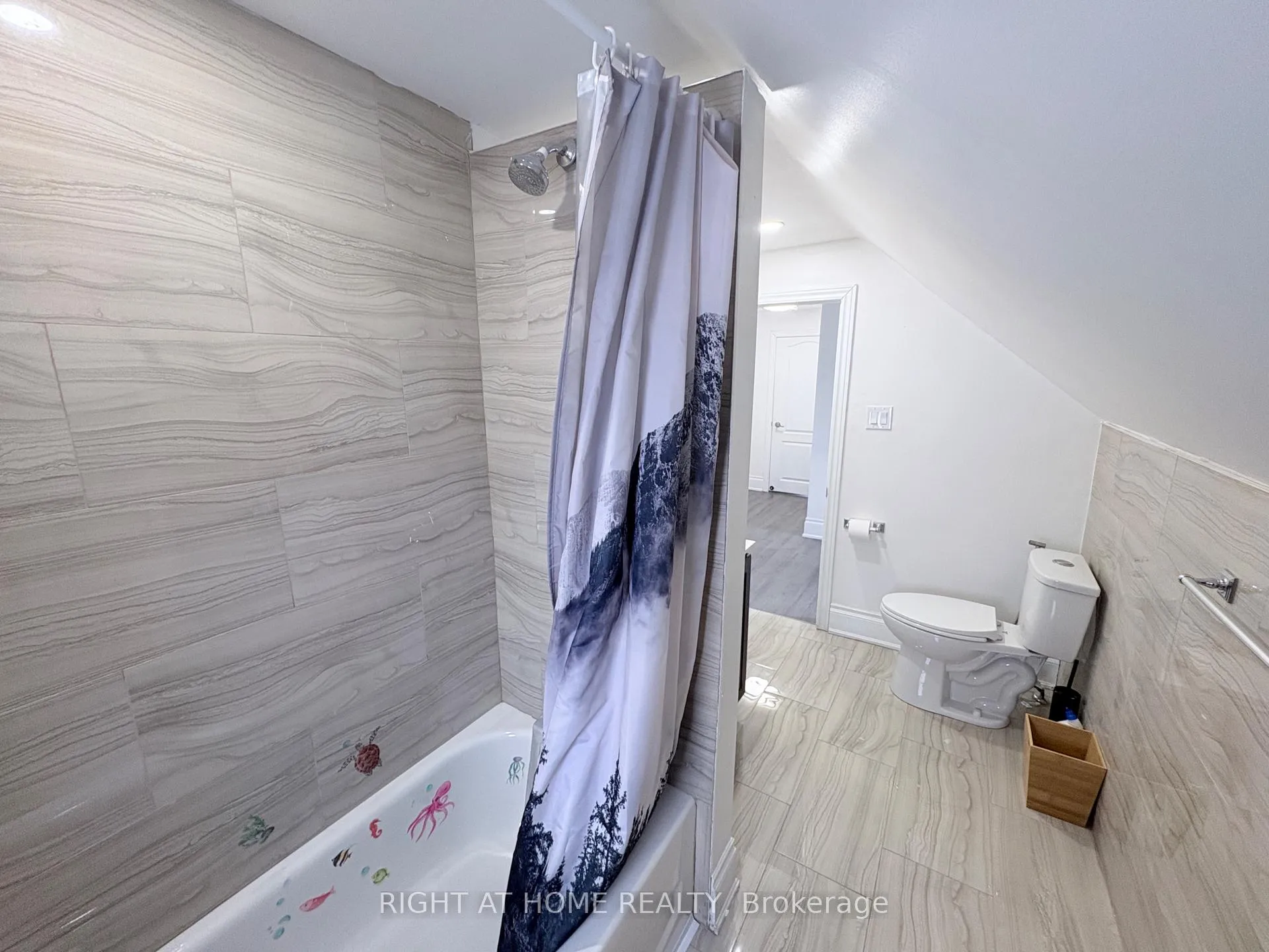 Photo 20 of Unit Main, 144 Conant Street, Oshawa, Lakeview — HOMEH