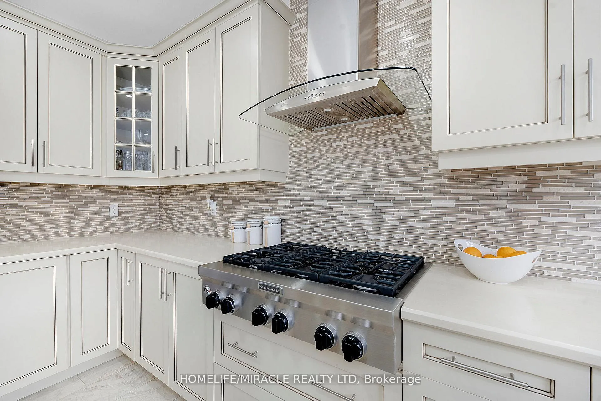 Photo 19 of 10 Dalecrest Road, Brampton, Credit Valley — HOMEH